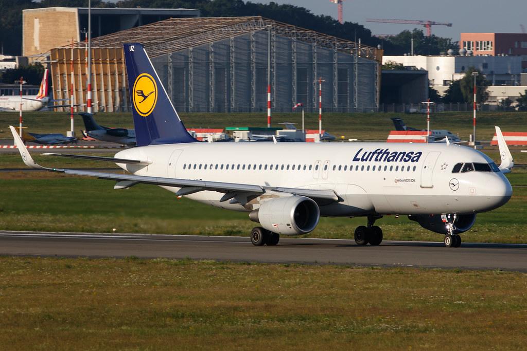 Hamburg Airport: Lufthansa (LH / DLH) |  Airbus A320-214 A320 | D-AIUZ | MSN 7625