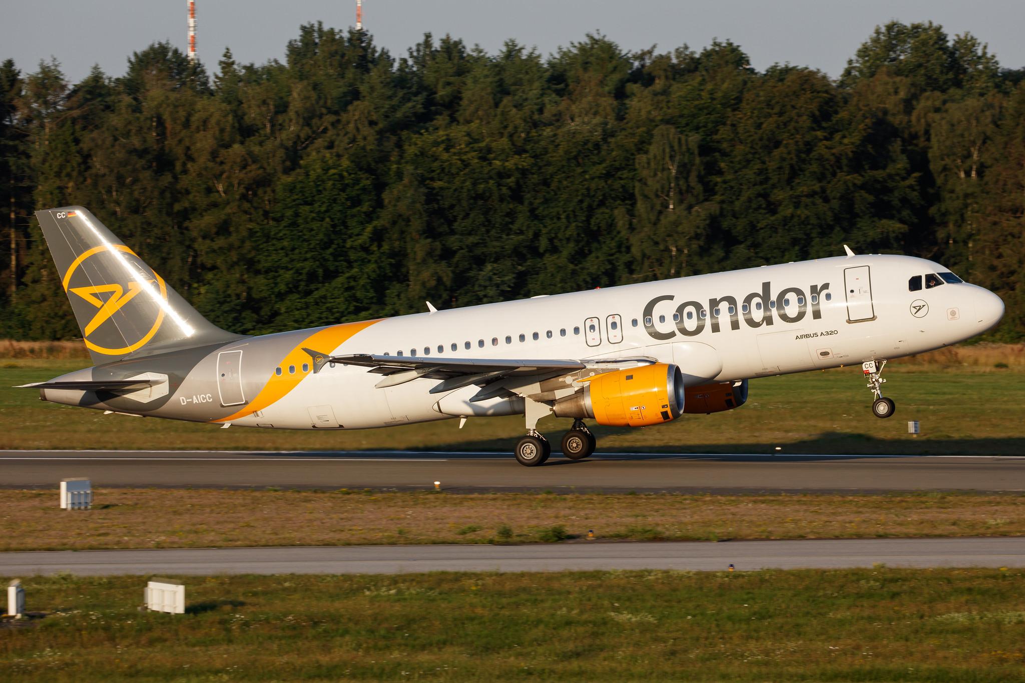 Hamburg Airport: Condor (DE / CFG) |  Airbus A320-212 A320 | D-AICC | MSN 0809