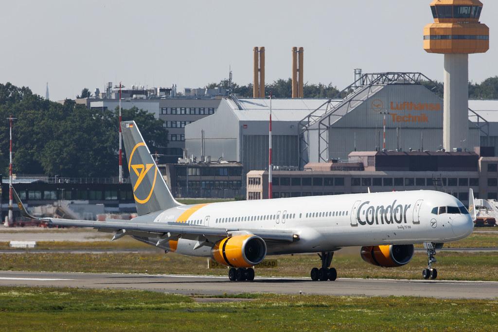 Hamburg Airport: Condor (DE / CFG) |  Boeing 757-330 B753 | D-ABOA | MSN 29016