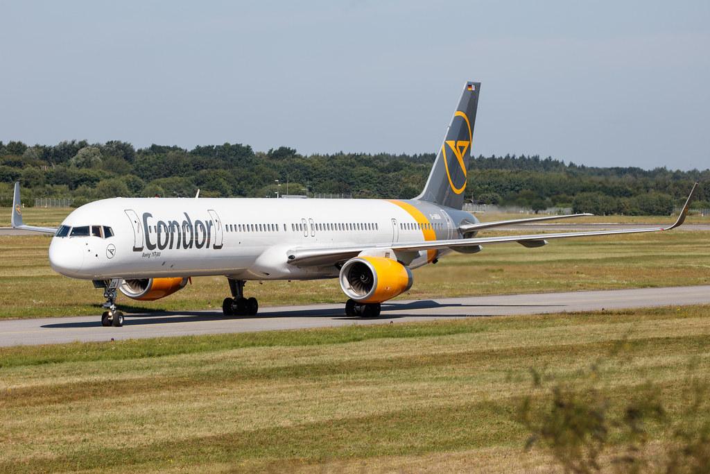Hamburg Airport: Condor (DE / CFG) |  Boeing 757-330 B753 | D-ABOA | MSN 29016