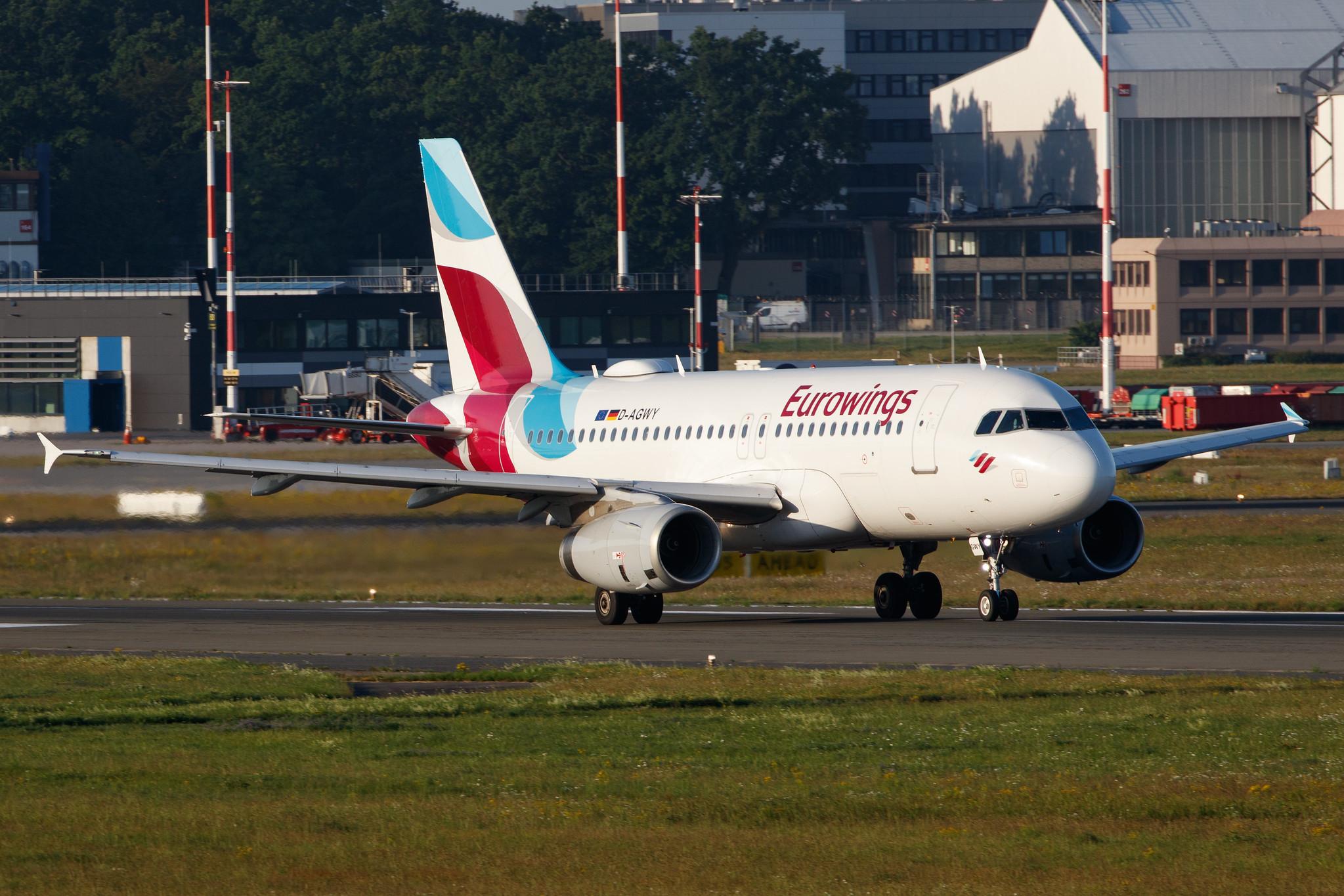 Hamburg Airport: Eurowings (EW / EWG) |  Airbus A319-132 A319 | D-AGWY | MSN 5941