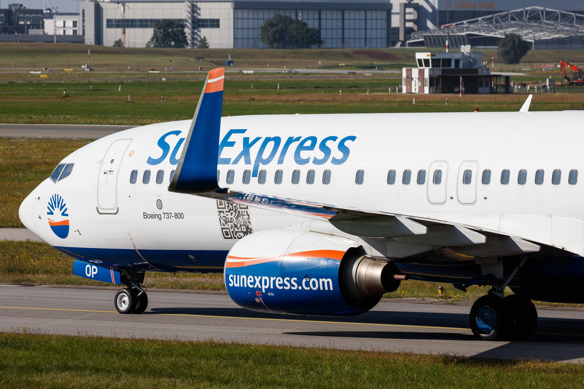 Hamburg Airport: SunExpress (XQ / SXS) |  Boeing 737-8AS B738 | TC-SOP | MSN 33562