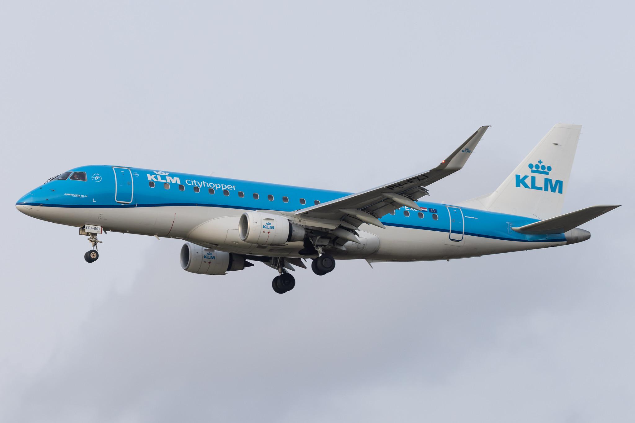 Hamburg Airport: KLM (KL / KLM) | Operator: KLM Cityhopper |  Embraer E175STD E75L | PH-EXJ | MSN 17000597