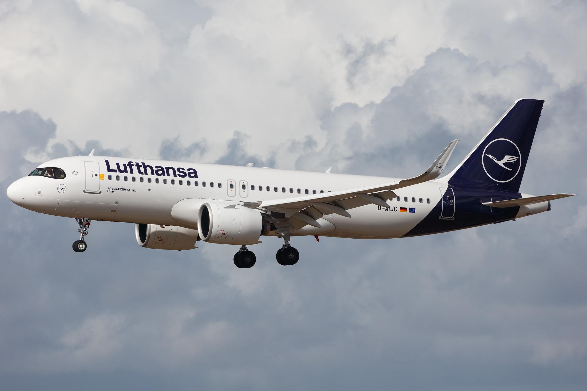 Hamburg Airport: Lufthansa (LH / DLH) |  Airbus A320-271N A20N | D-AIJC | MSN 09581
