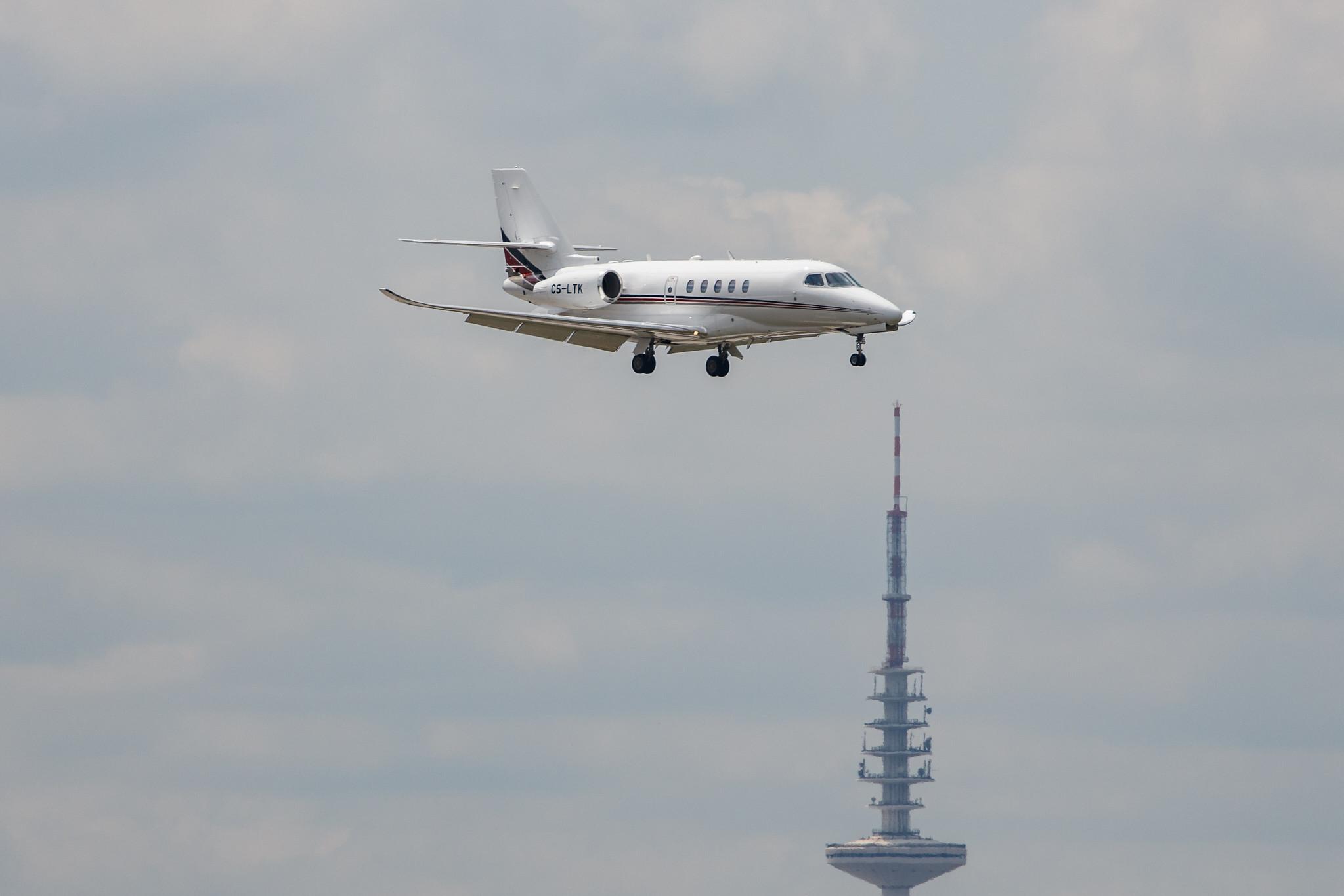Hamburg Airport: NetJets Europe (/ NJE) |  Cessna 680A Citation Latitude C68A | CS-LTK | MSN 680A-0183