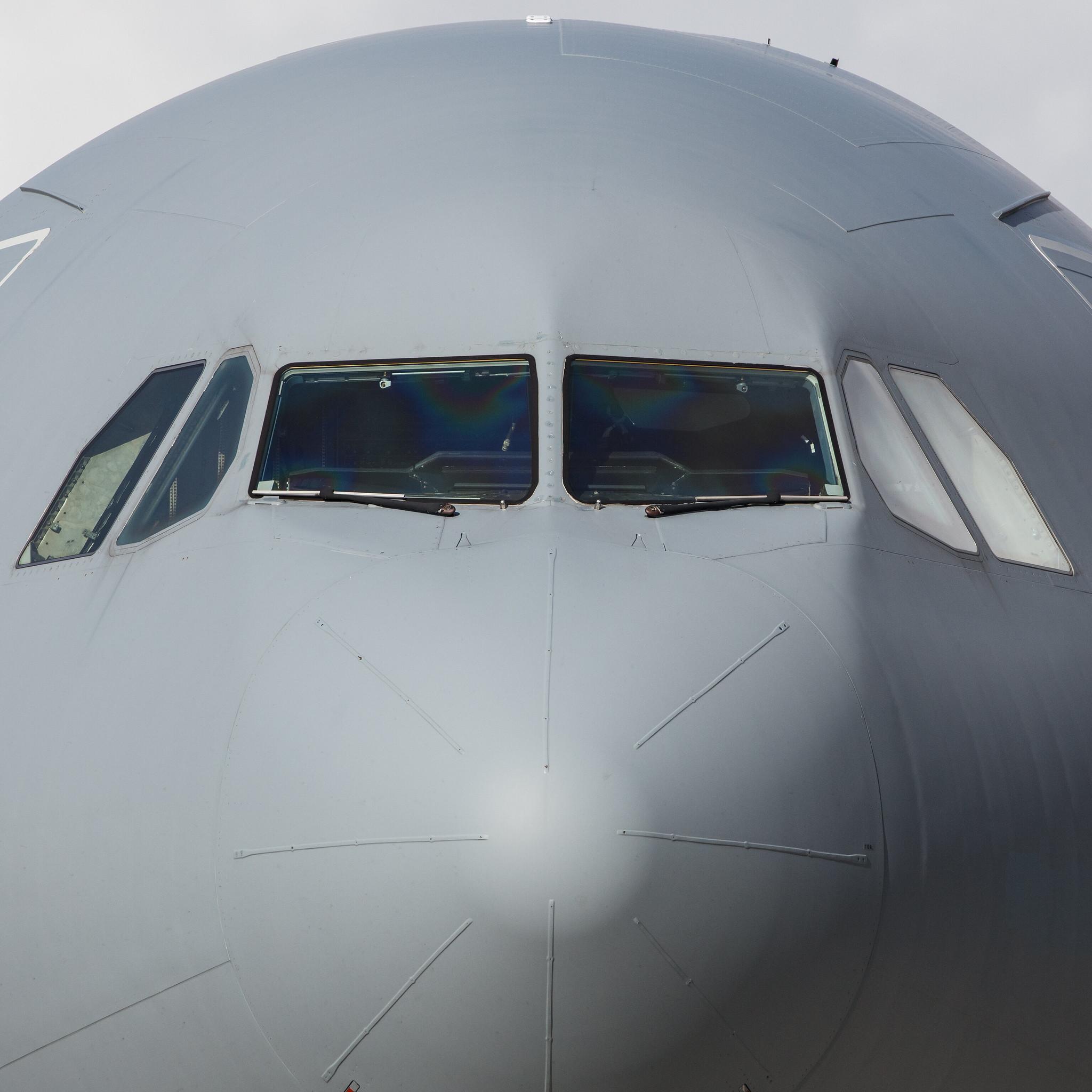 Hamburg Airport: German Air Force (/ GAF) | Airbus A310-304 MRTT A310 | 10+27 | MSN 523