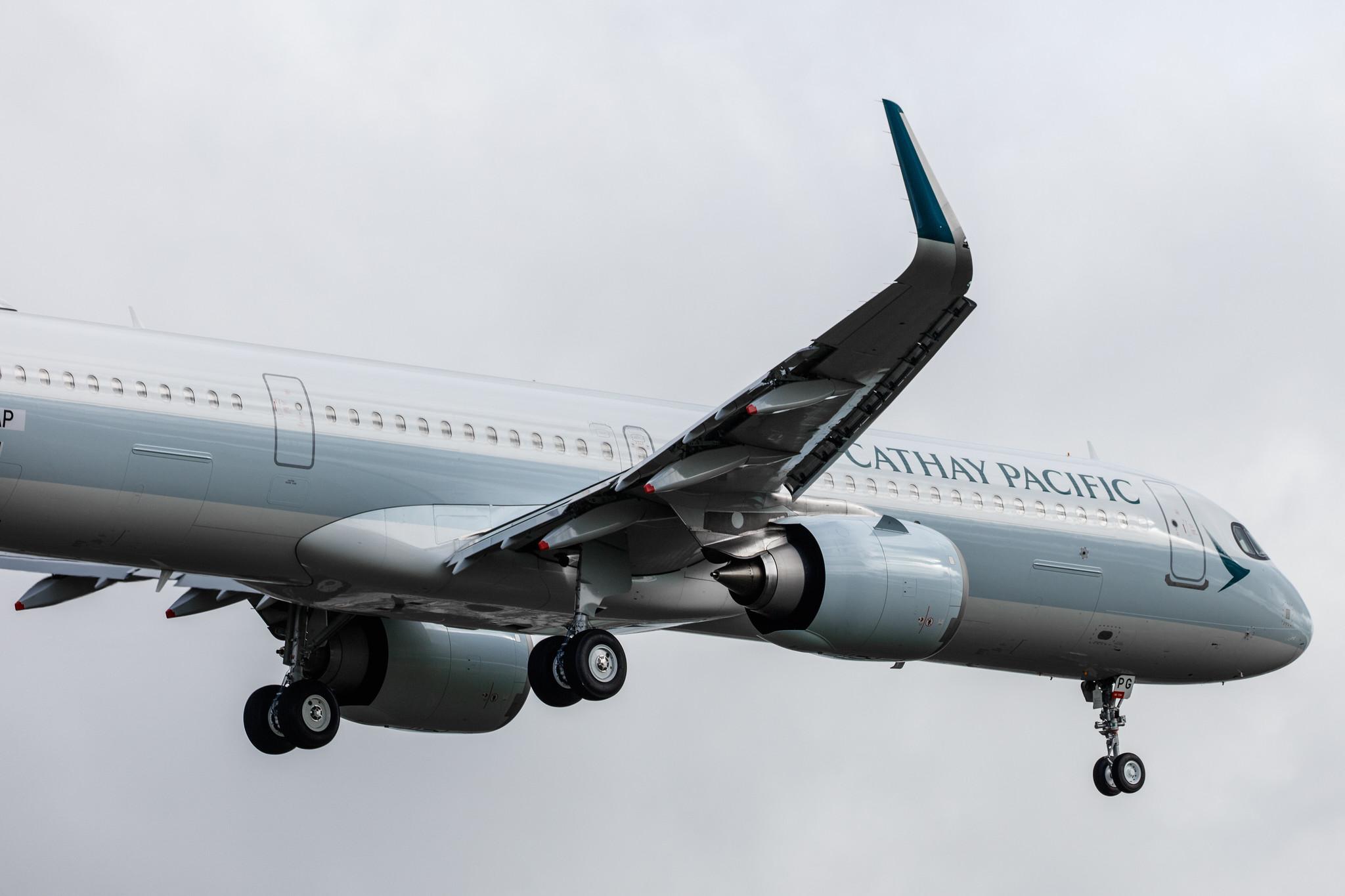 Hamburg Airport: Cathay Pacific (CX / CPA) |  Airbus A321-251NX A21N | D-AYAP (B-HPG) | MSN 10191