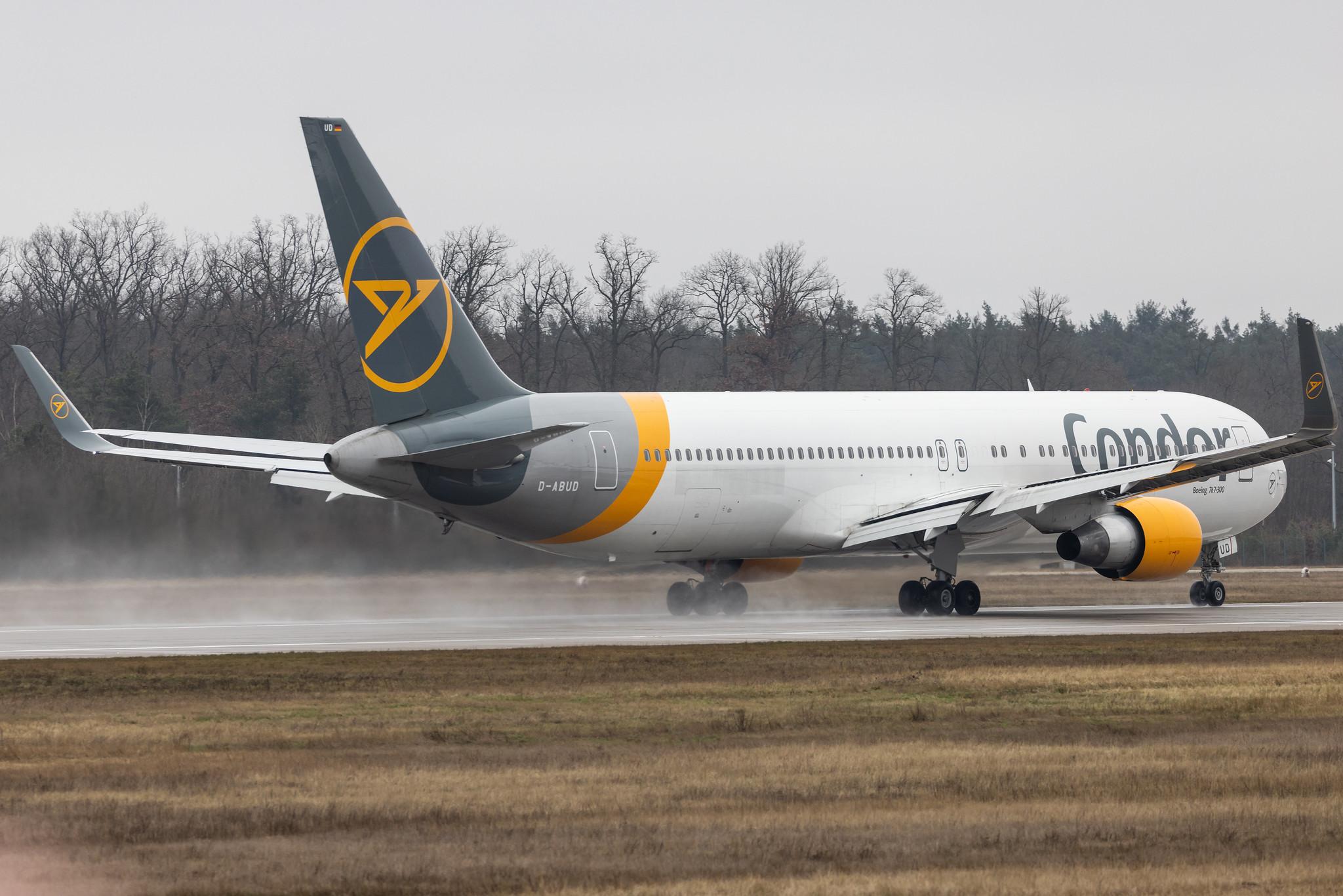 Frankfurt Airport: Condor (DE / CFG) |  Boeing 767-330(ER) B763 | D-ABUD | MSN 26983