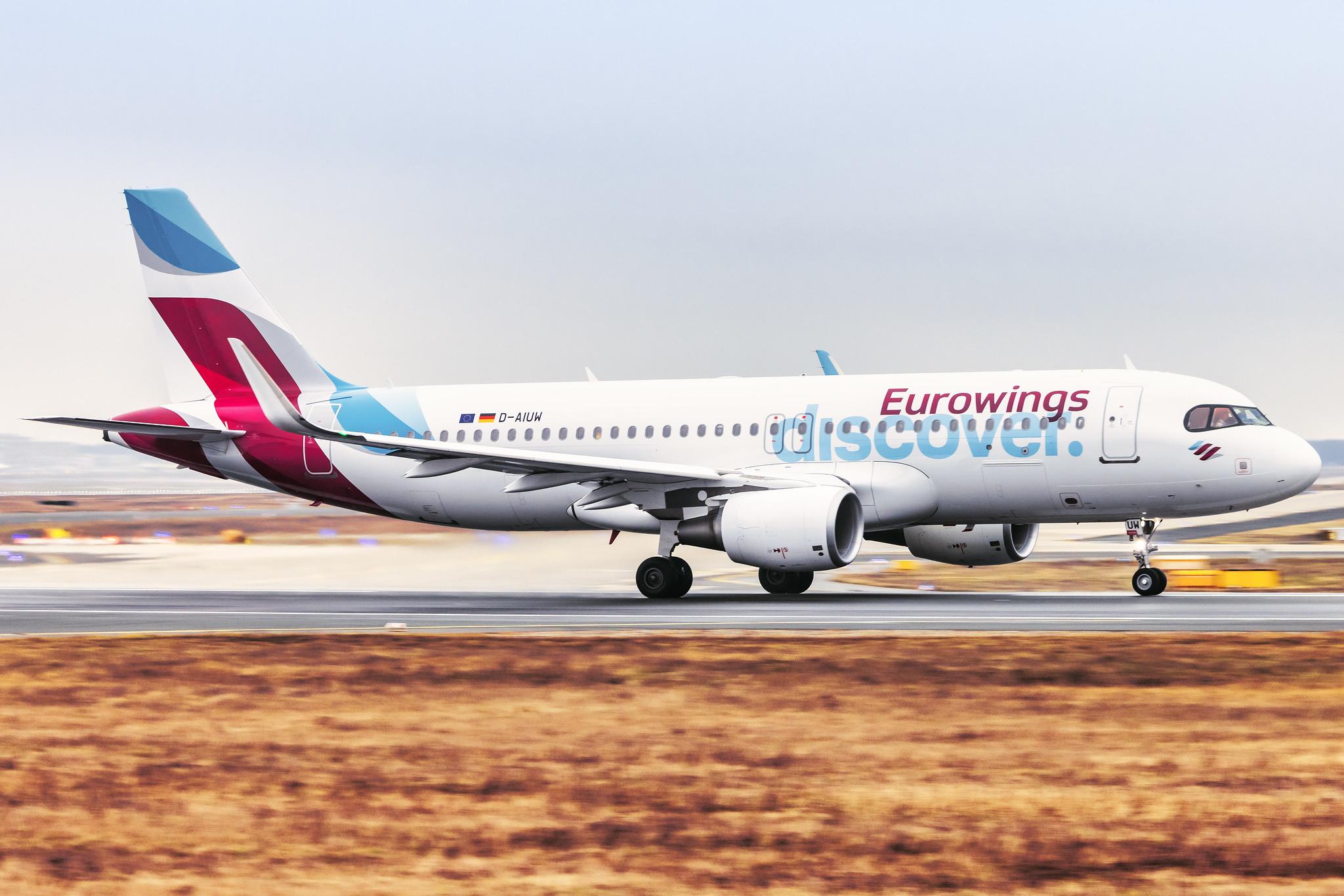 Frankfurt Airport: Eurowings Discover (4Y / OCN) |  Airbus A320-214 A320 | D-AIUW | MSN 7251