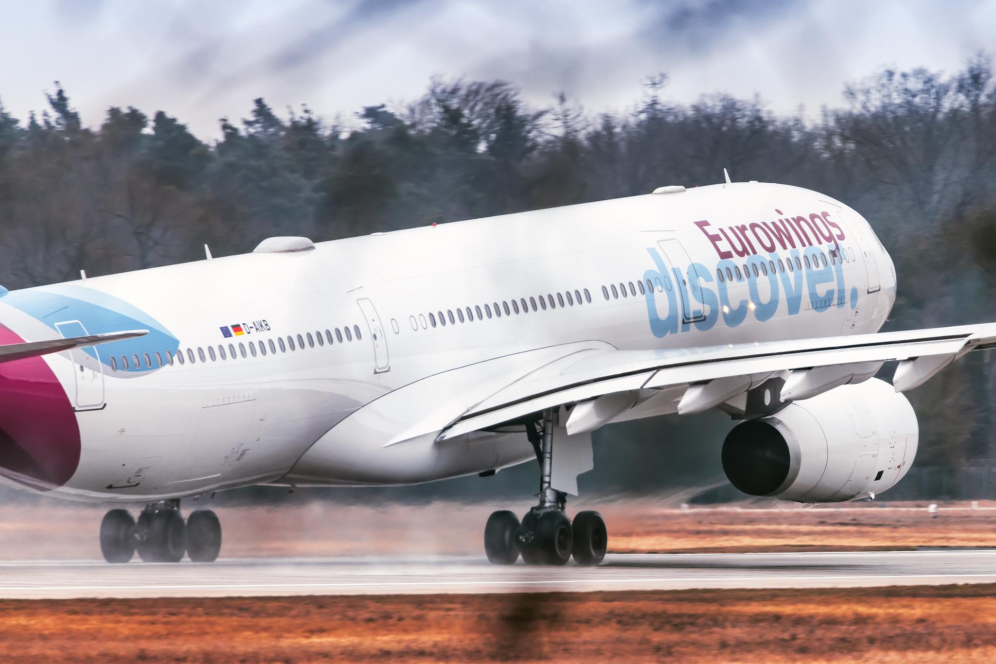 Frankfurt Airport: Eurowings Discover (4Y / OCN) |  Airbus A330-343 A333 | D-AIKB | MSN 0576