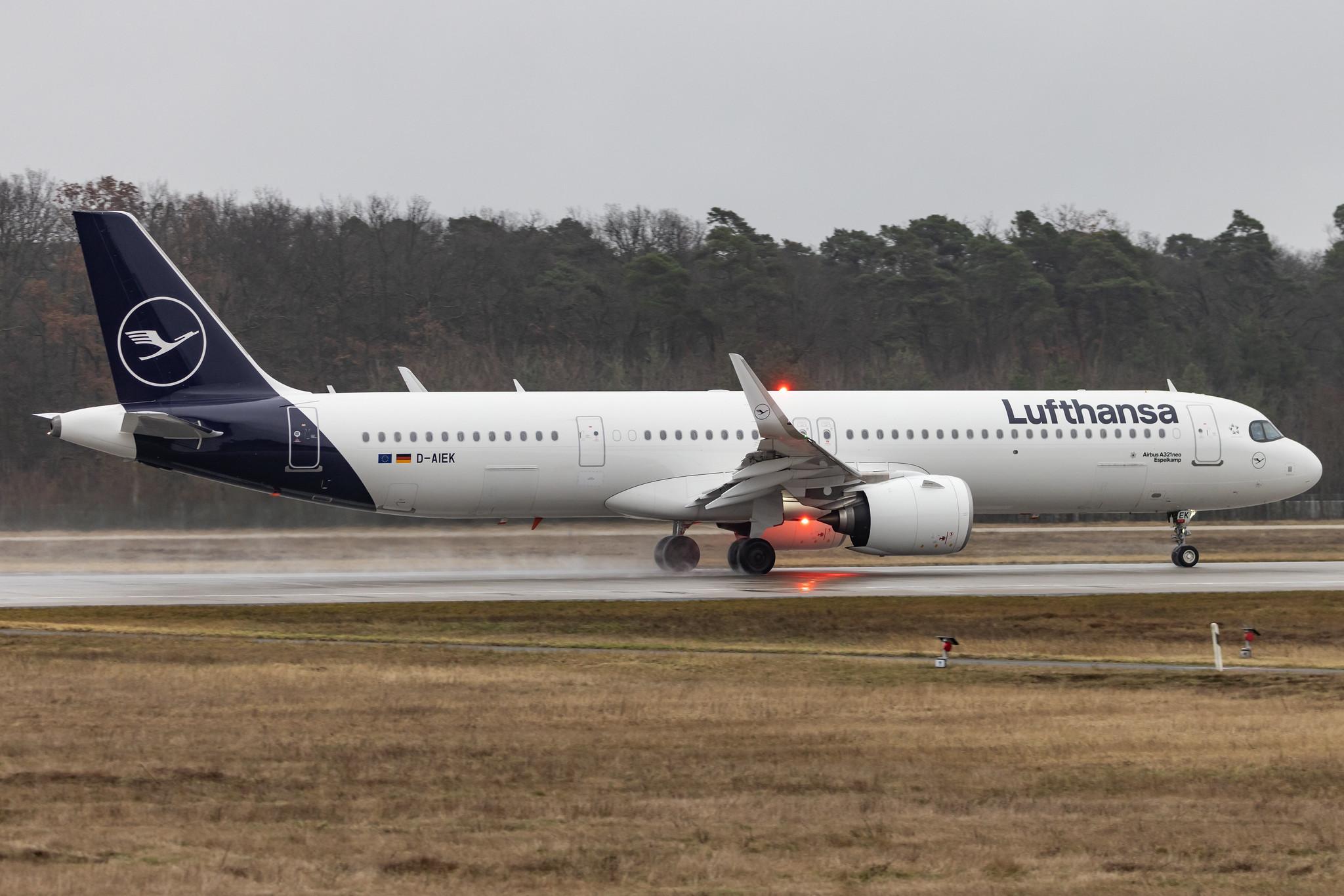 Frankfurt Airport: Lufthansa (LH / DLH) |  Airbus A321-271NX A21N | D-AIEK | MSN 10583