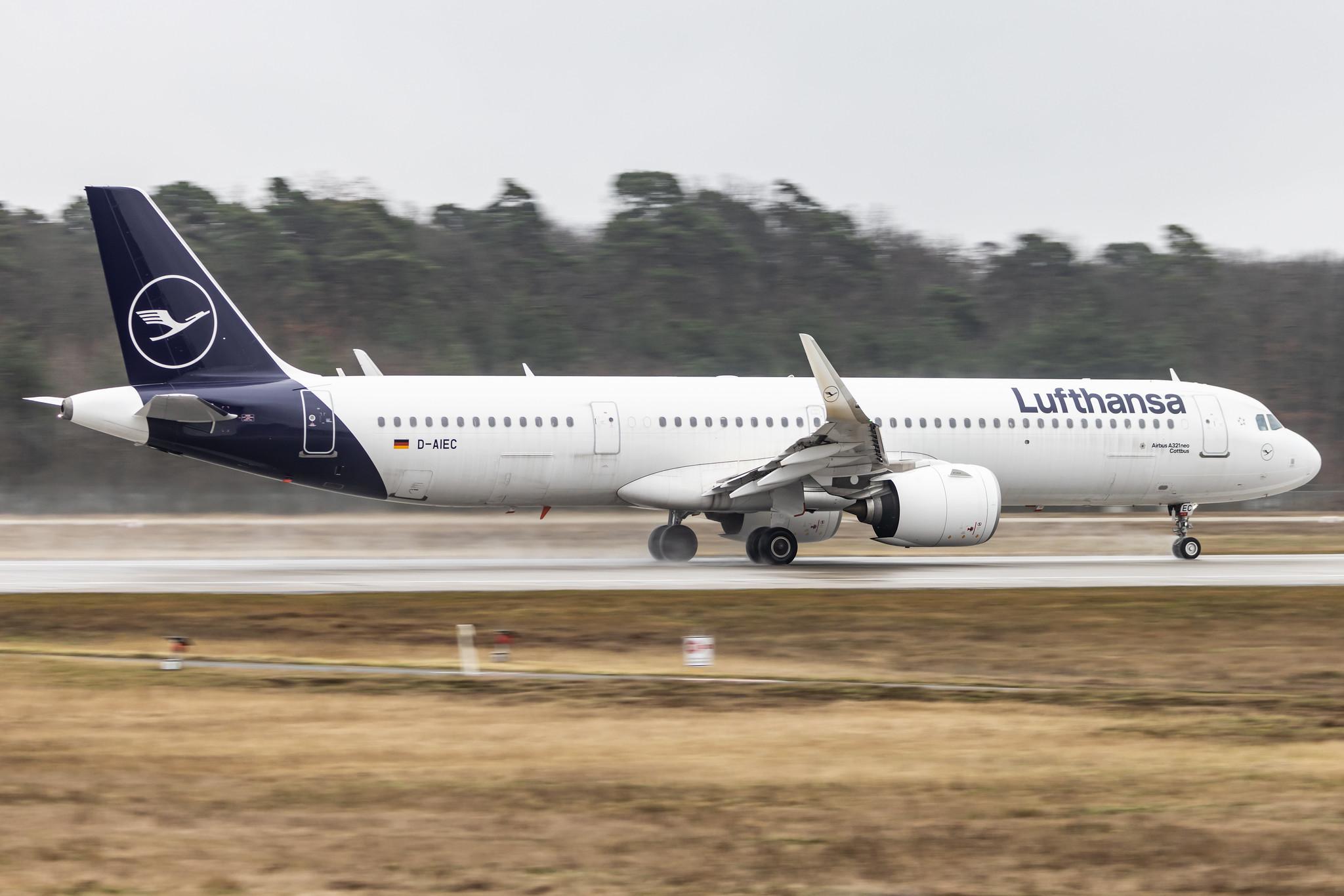 Frankfurt Airport: Lufthansa (LH / DLH) |  Airbus A321-271NX A21N | D-AIEC | MSN 8814