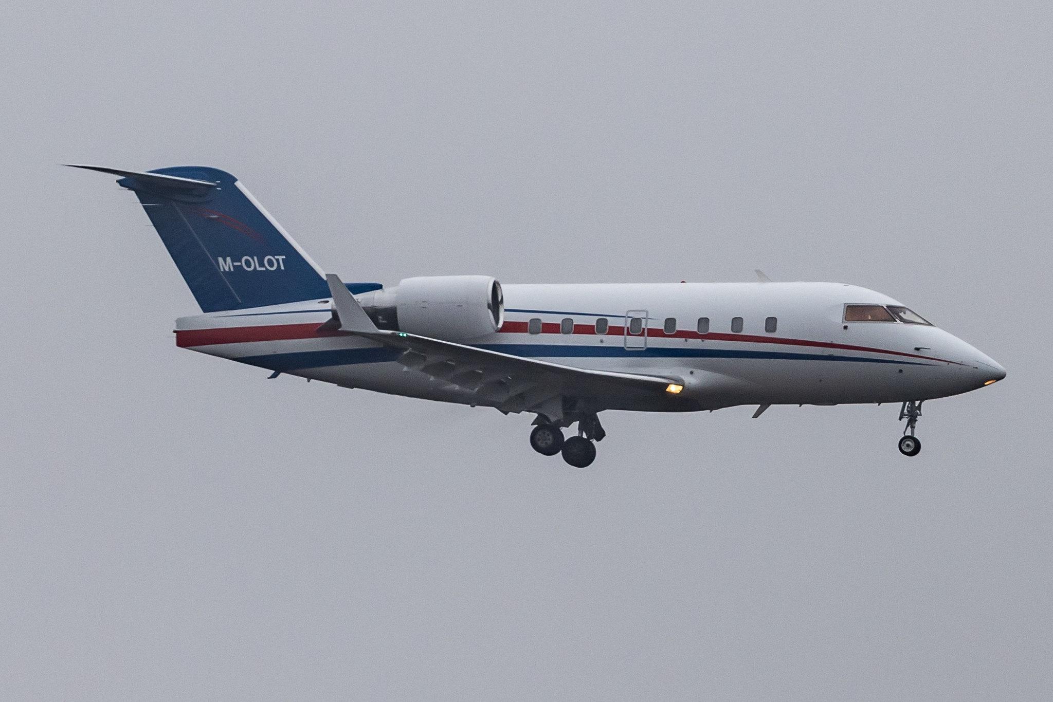 Frankfurt Airport: Private owner |  Bombardier Challenger 604 CL60 | M-OLOT | MSN 5382