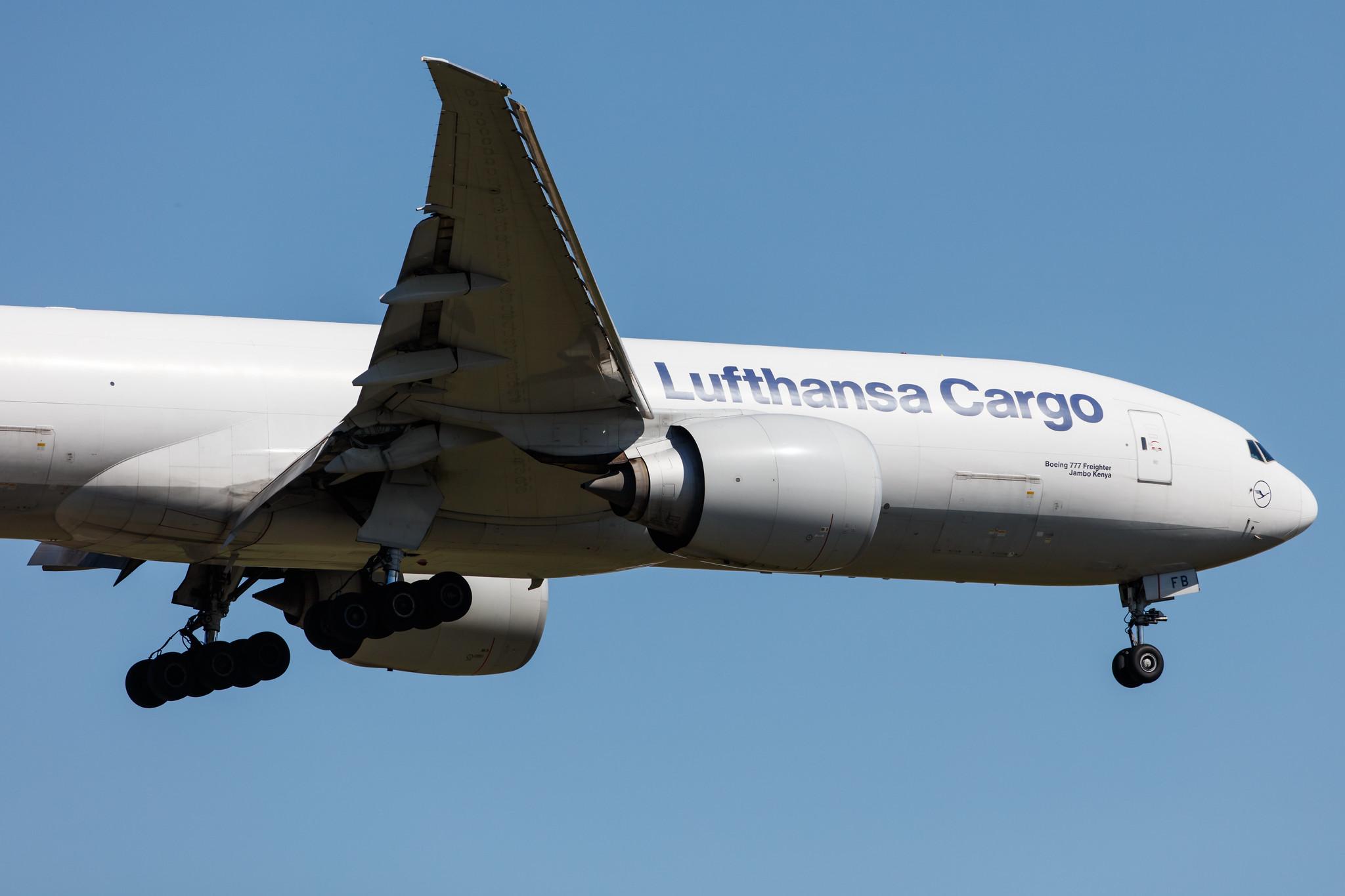 Frankfurt Airport: Lufthansa Cargo (/ GEC) |  Boeing 777-FBT B77L | D-ALFB | MSN 41675