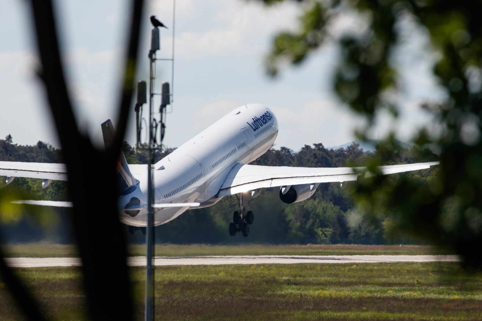 Frankfurt Airport: Lufthansa (LH / DLH) |  Airbus A330-343 A333 | D-AIKL | MSN 0905