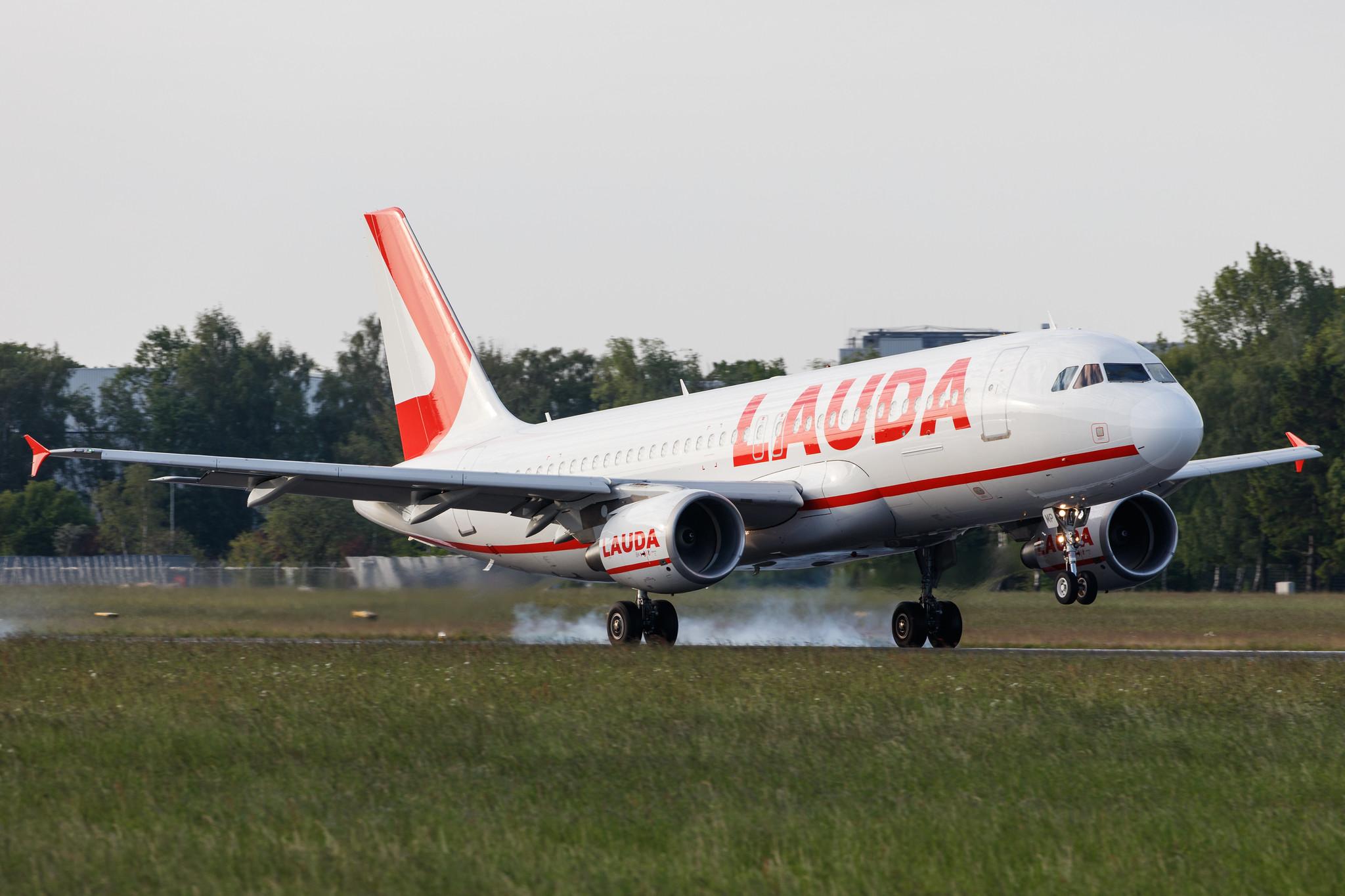 Hamburg Airport: Lauda Europe (LW / LDA) |  Airbus A320-214 A320 | 9H-LMP | MSN 03616