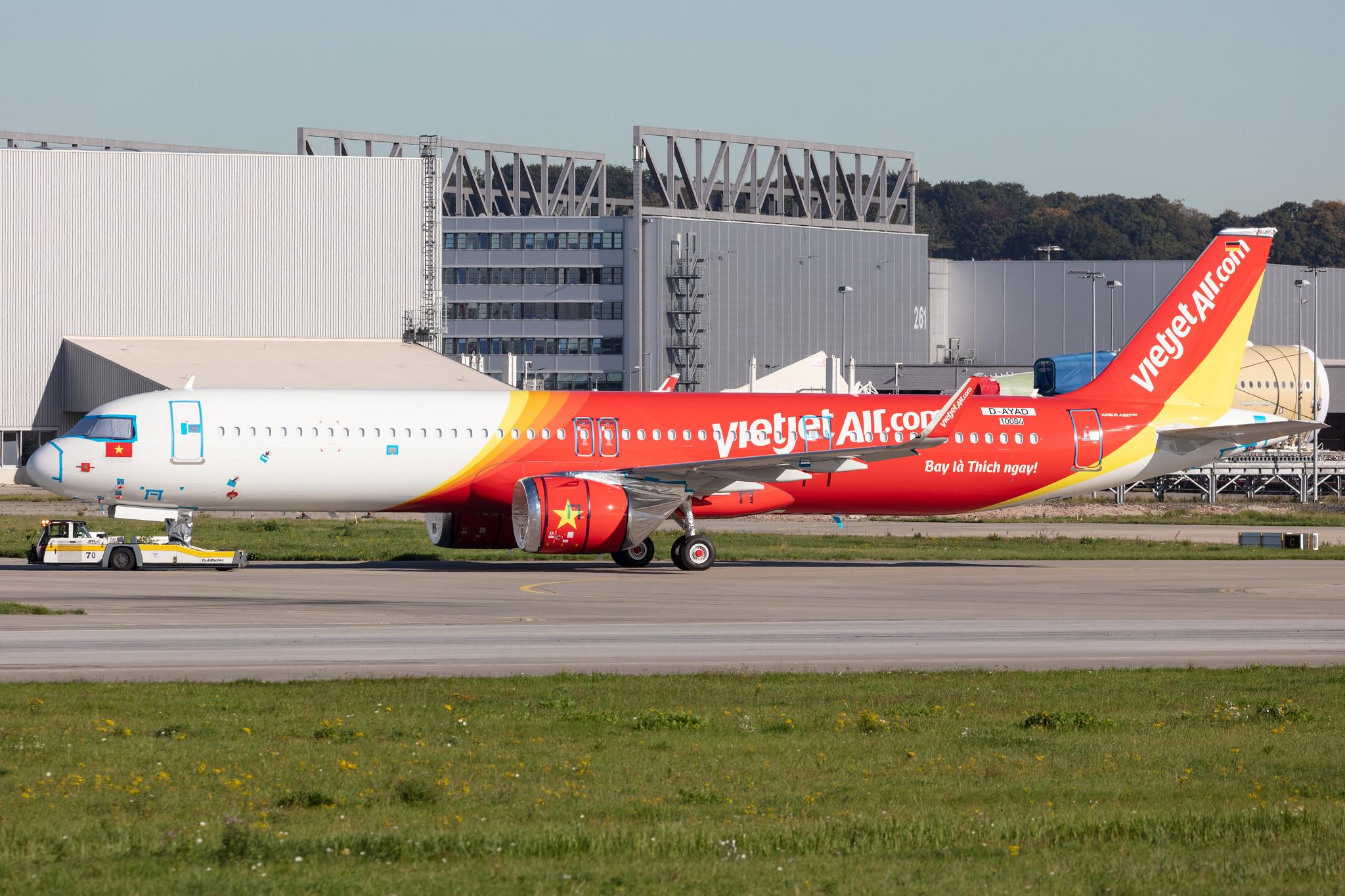 Hamburg Finkenwerder: VietJetAir (VJ / VJC) | Operator: VietJet Air |  Airbus A321-271NX A21N | D-AYAD (VN-A534) | MSN 10084