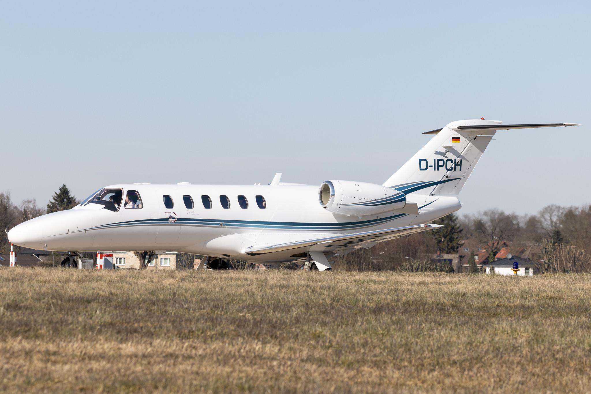 Hamburg Airport: JK JetKontor |  Cessna 525A CitationJet CJ2+ C25A | D-IPCH | MSN 525A-0347