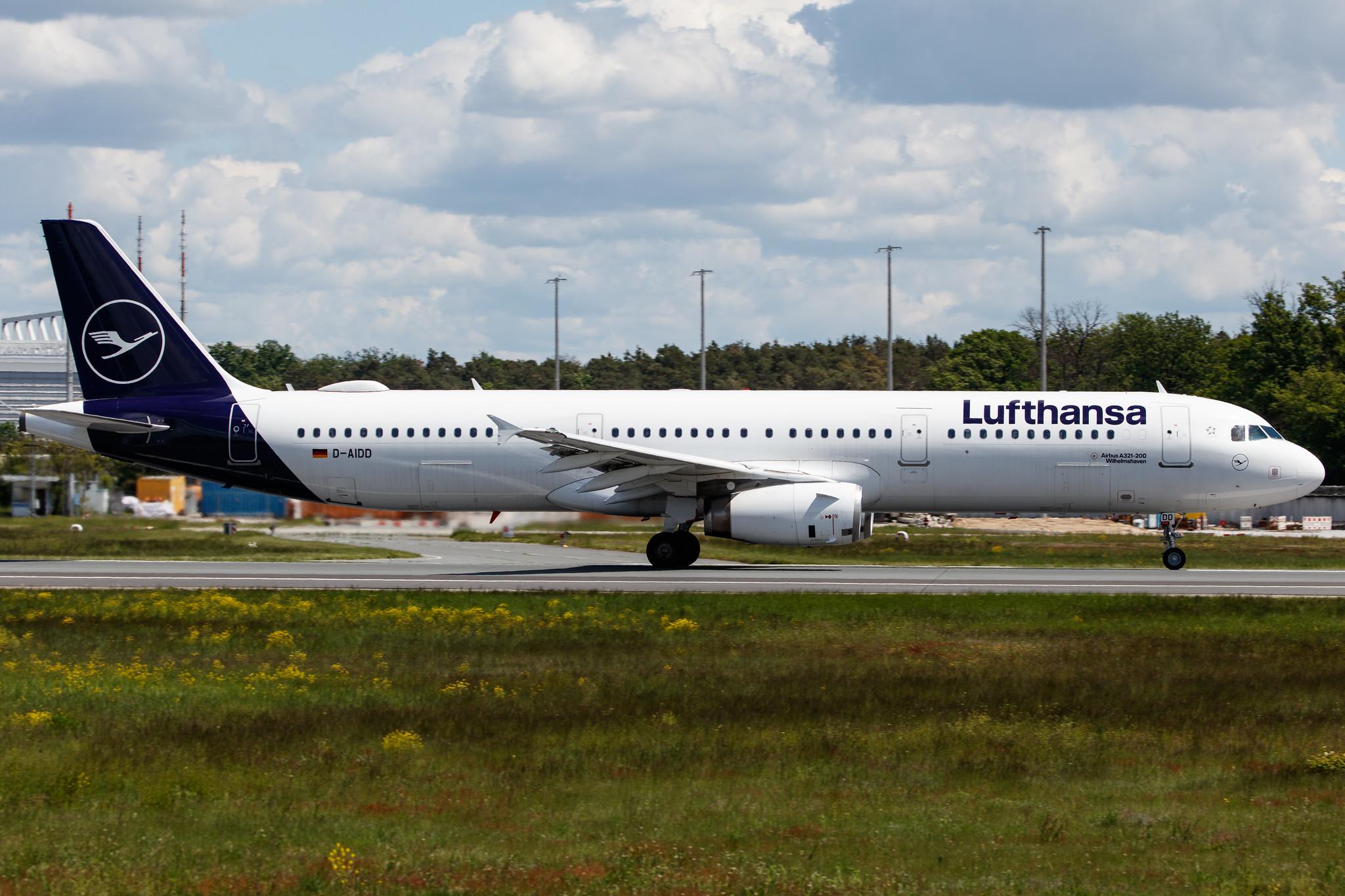 Frankfurt Airport: Lufthansa (LH / DLH) |  Airbus A321-231 A321 | D-AIDD | MSN 4585