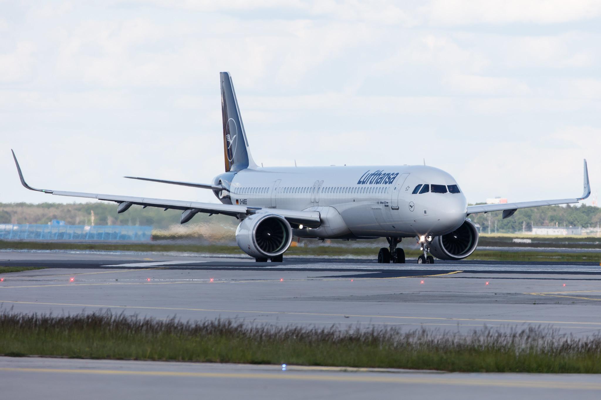Frankfurt Airport: Lufthansa (LH / DLH) |  Airbus A321-271NX A21N | D-AIEE | MSN 9046