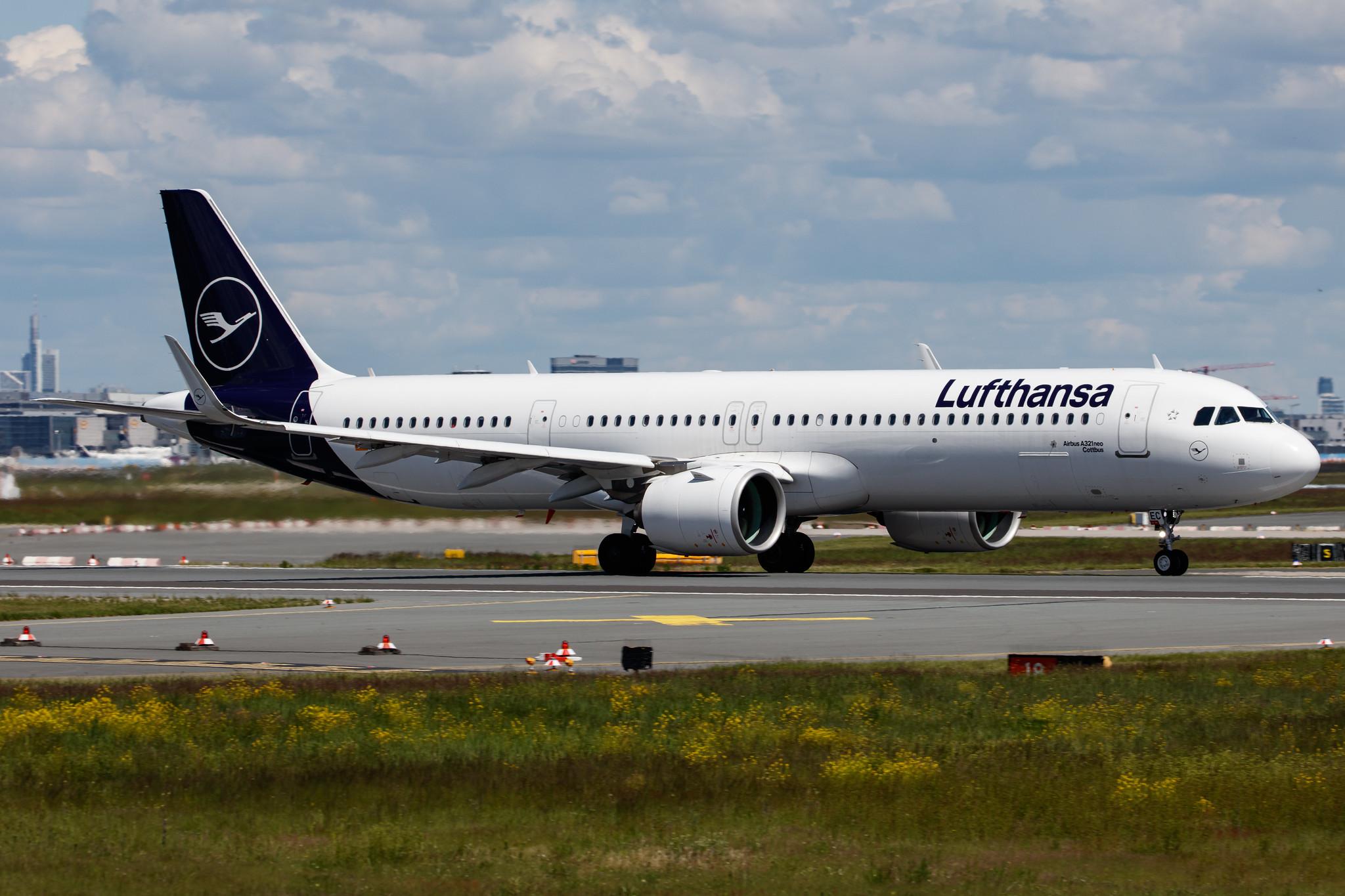 Frankfurt Airport: Lufthansa (LH / DLH) |  Airbus A321-271NX A21N | D-AIEC | MSN 8814