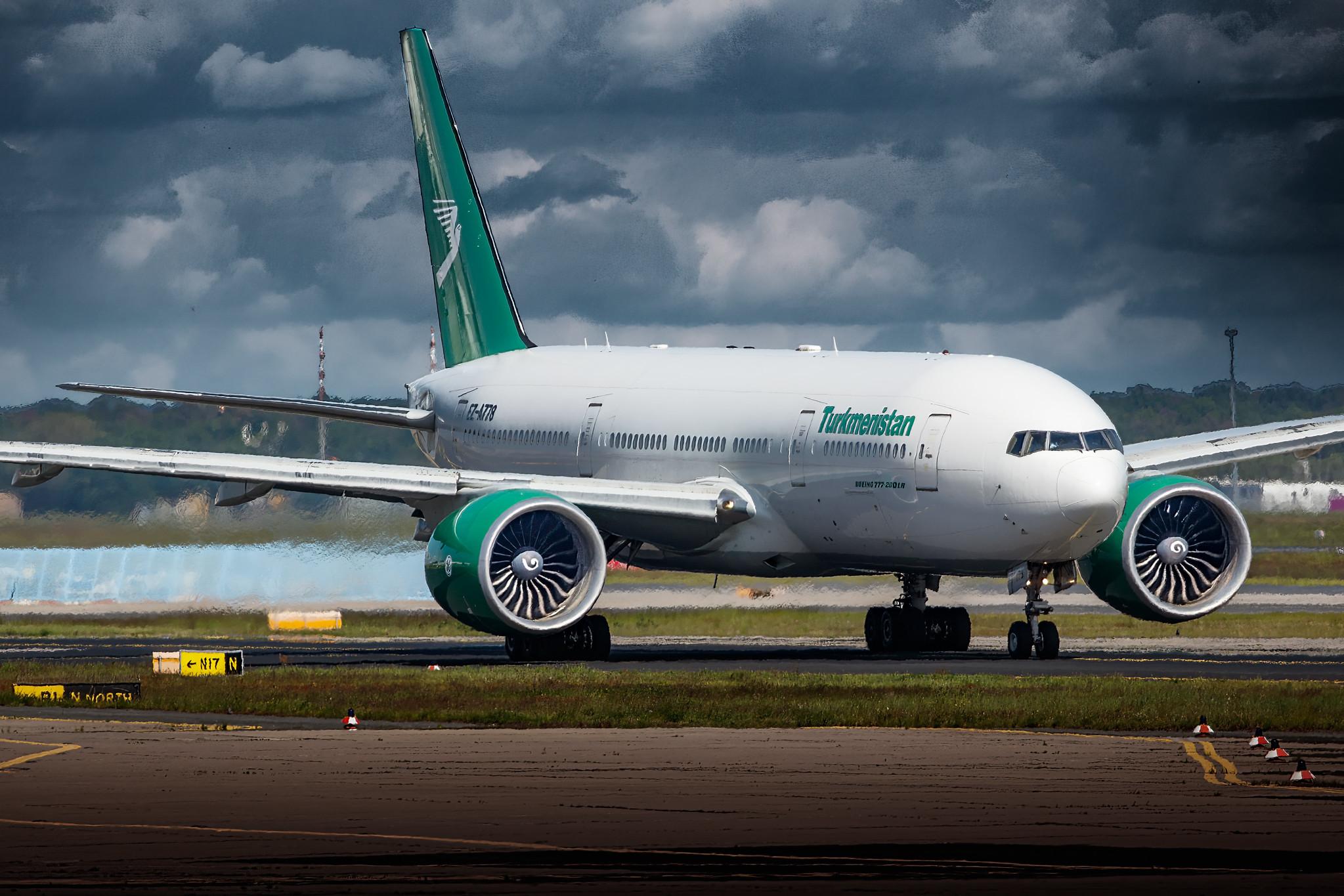 Frankfurt Airport: Turkmenistan Airlines (T5 / TUA) |  Boeing 777-22K(LR) B77L | EZ-A778 | MSN 42296