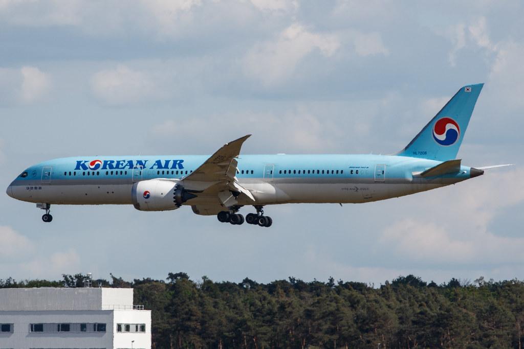 Frankfurt Airport: Korean Air (KE / KAL) |  Boeing 787-9 Dreamliner B789 | HL7208 | MSN 34817