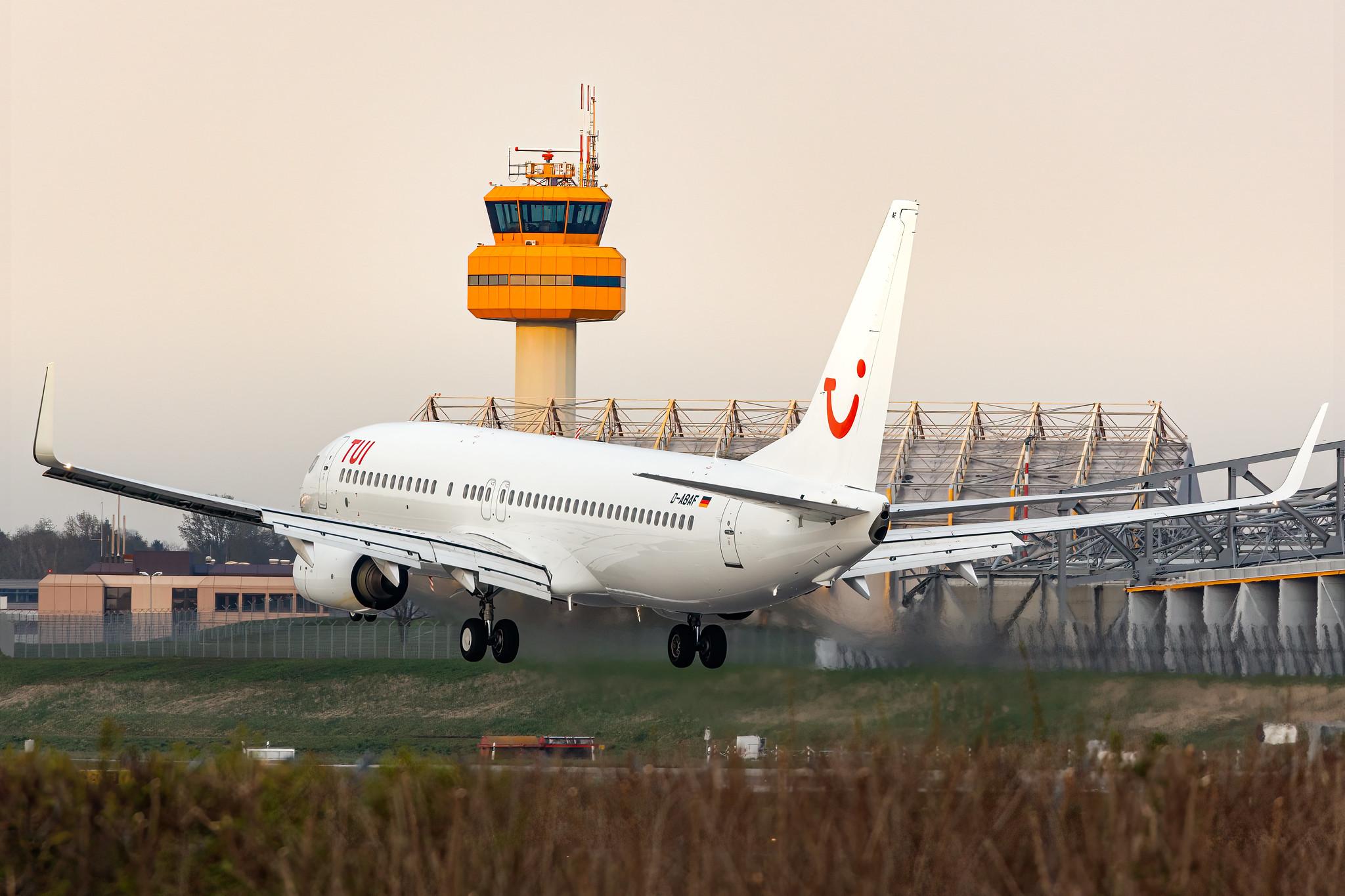 Hamburg Airport: TUI (X3 / TUI) | Operator: TUI fly |  Boeing 737-86J B738 | D-ABAF | MSN 30878