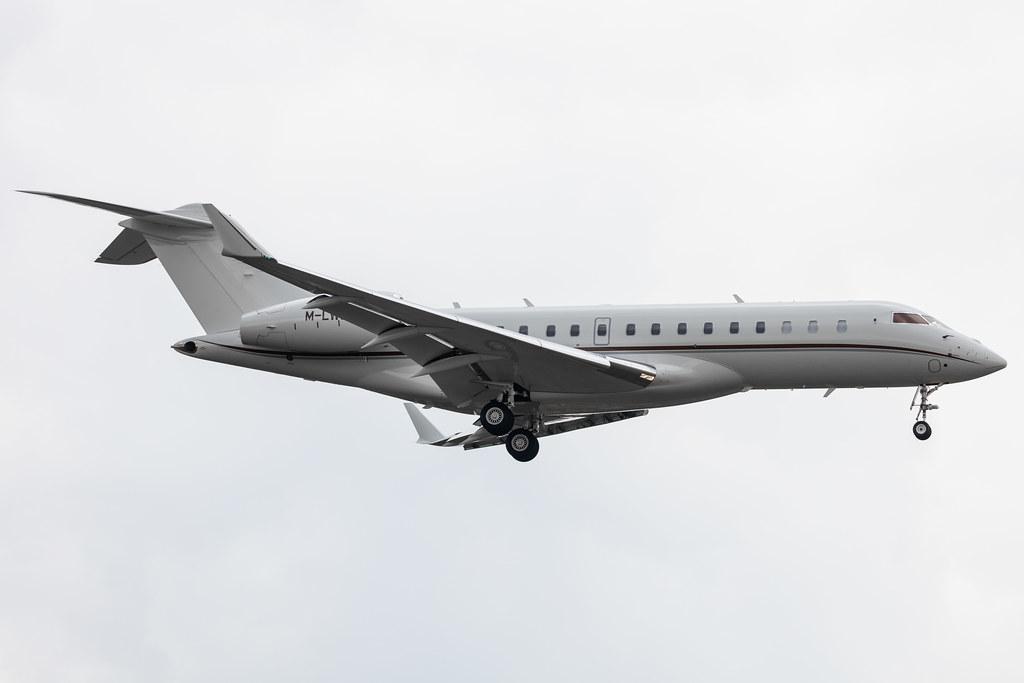 Hamburg Airport: Lynx Aircraft |  Bombardier Global 6000 GLEX | M-LWSG | MSN 9583