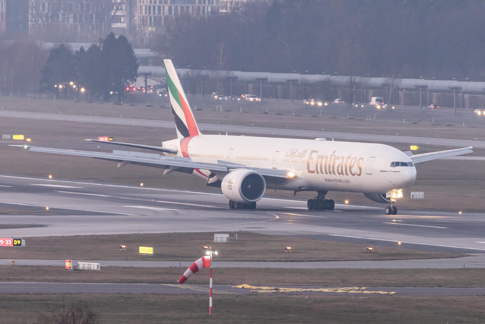 Hamburg Airport: Emirates (EK / UAE) |  Boeing 777-31H(ER) B77W | A6-EPA | MSN 42320
