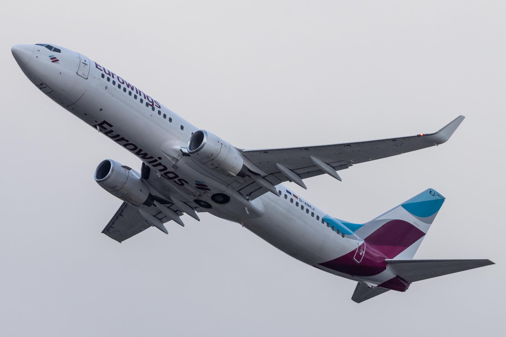 Köln Bonn Airport: Eurowings (EW / EWG) | Operator: TUI fly |  Boeing 737-86J B738 | D-ABKJ | MSN 37749