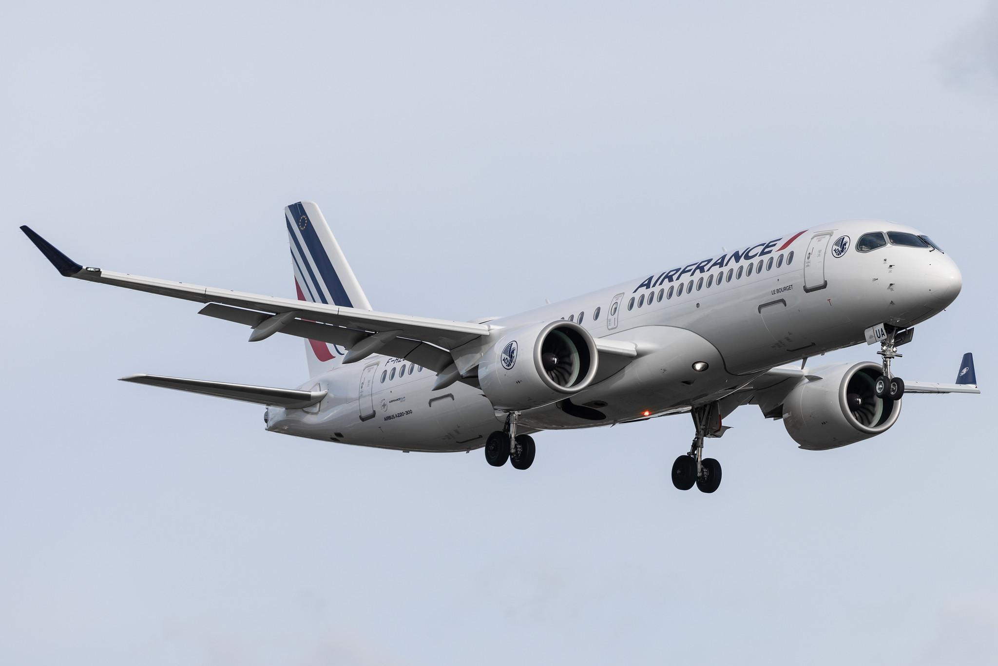 Hamburg Airport: Air France (AF / AFR) |  Airbus A220-300 BCS3 | F-HZUA | MSN 55134