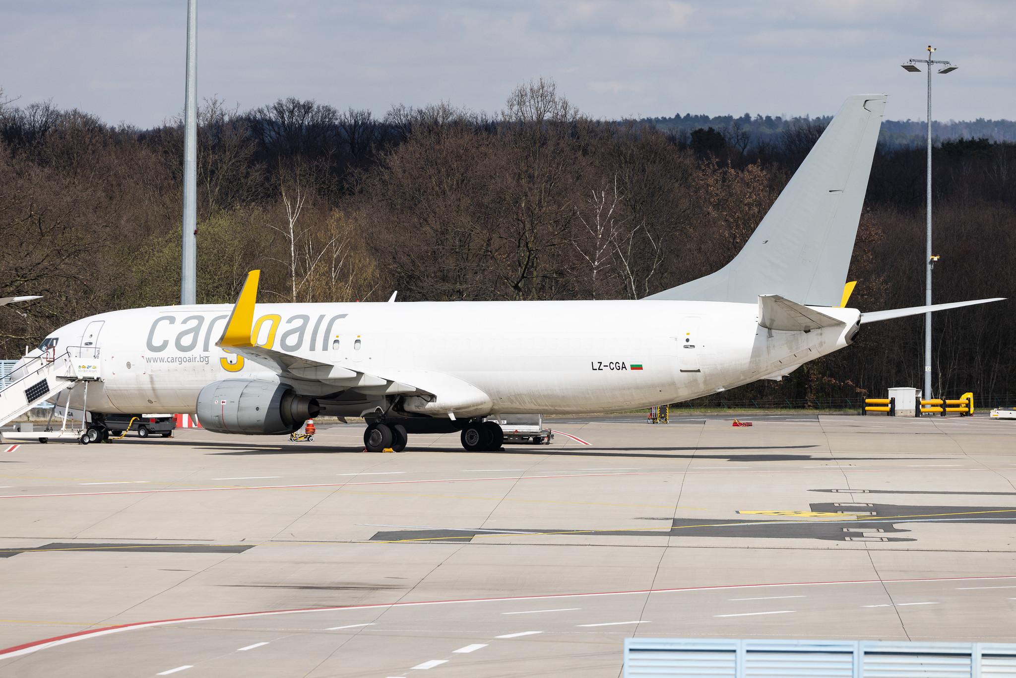 Köln Bonn Airport: Cargo Air (/ CGF) |  Boeing 737-809(SF) B738 | LZ-CGA | MSN 30664