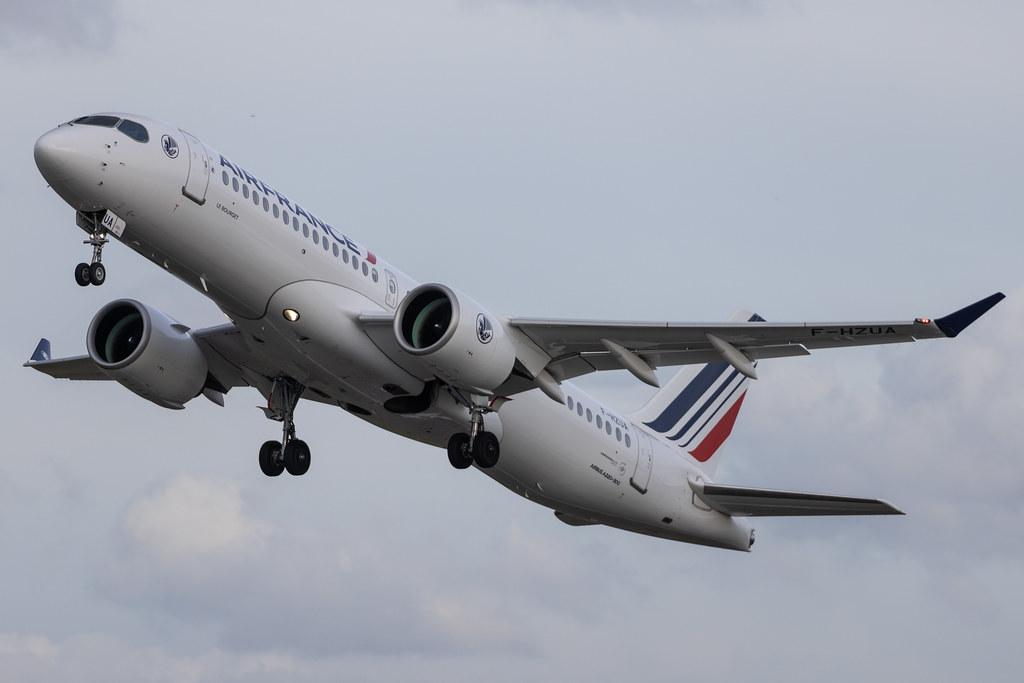 Hamburg Airport: Air France (AF / AFR) |  Airbus A220-300 BCS3 | F-HZUA | MSN 55134