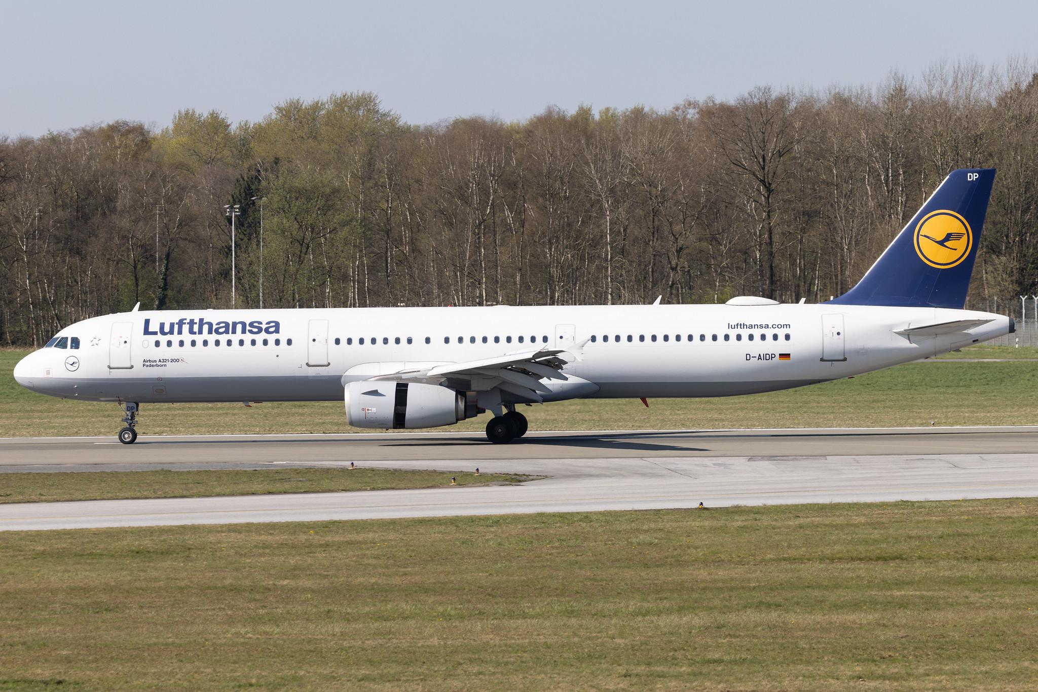 Hamburg Airport: Lufthansa (LH / DLH) |  Airbus A321-231 A321 | D-AIDP | MSN 5049