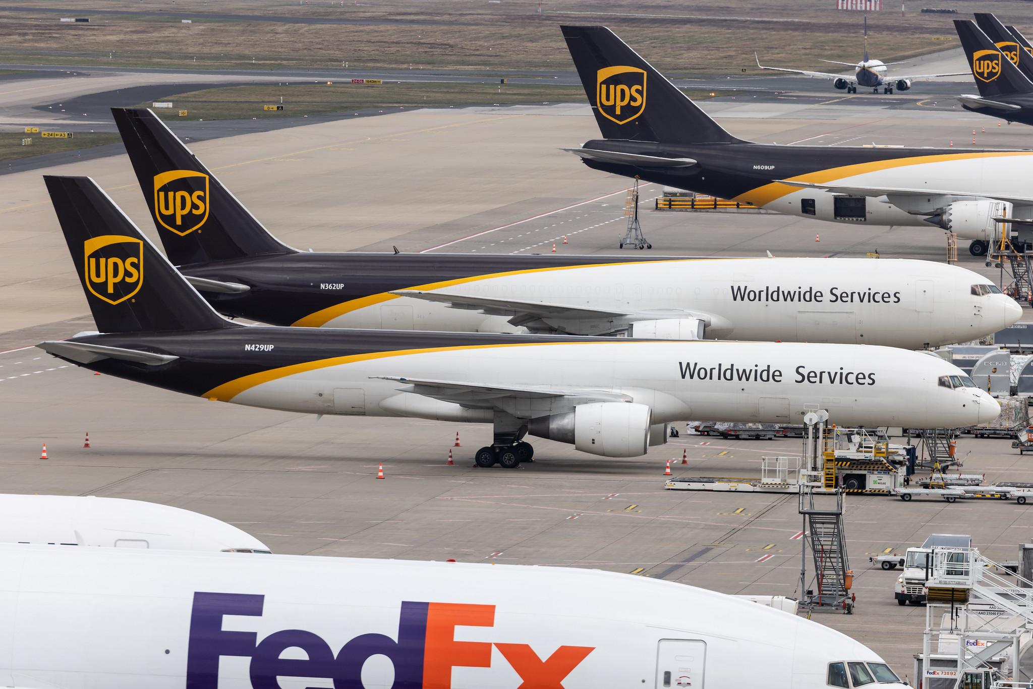 Köln Bonn Airport: UPS (5X / UPS) | Operator: UPS Airlines |  Boeing 757-24APF B752 | N429UP | MSN 25460