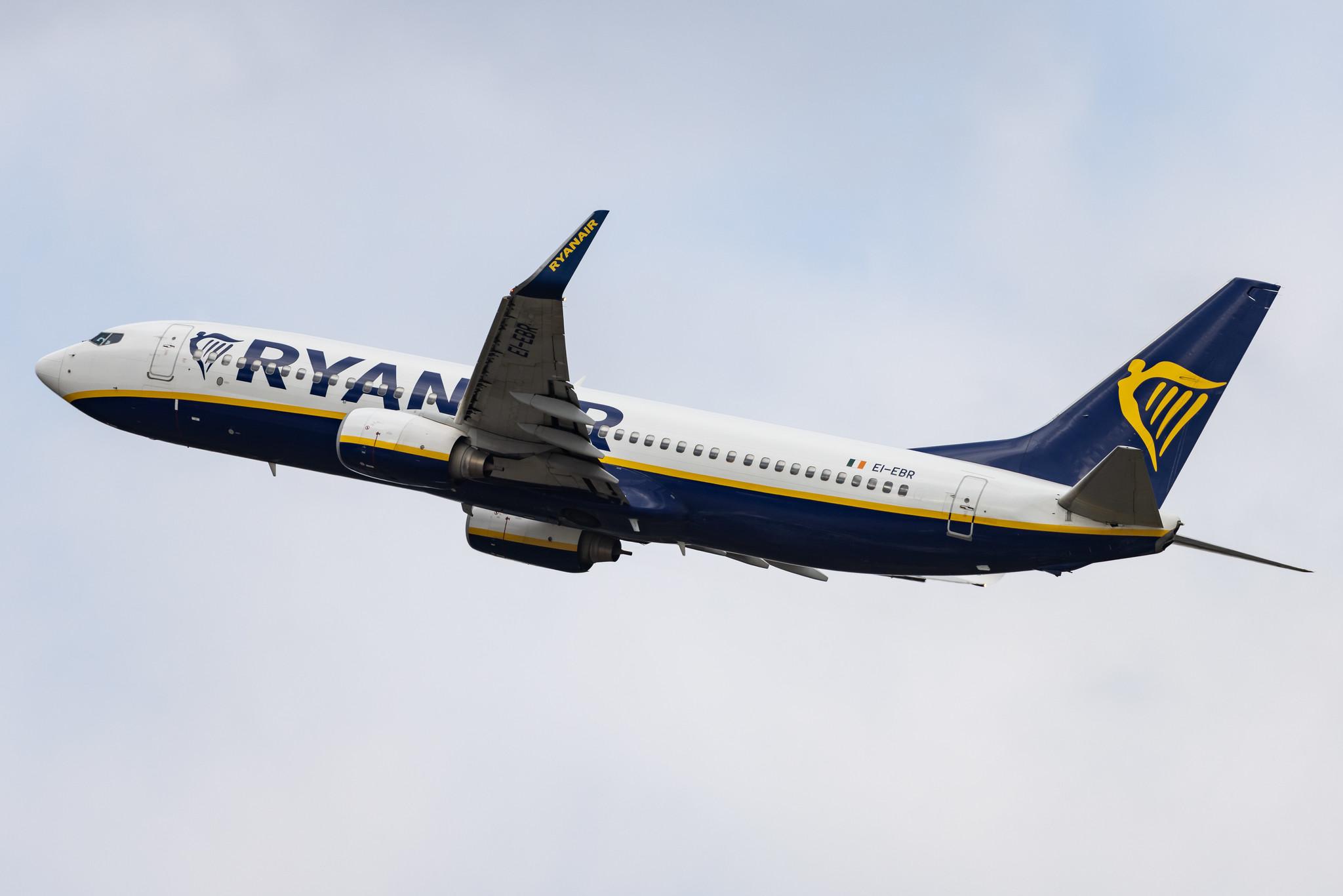 Köln Bonn Airport: Ryanair (FR / RYR) |  Boeing 737-8AS B738 | EI-EBR | MSN 37530