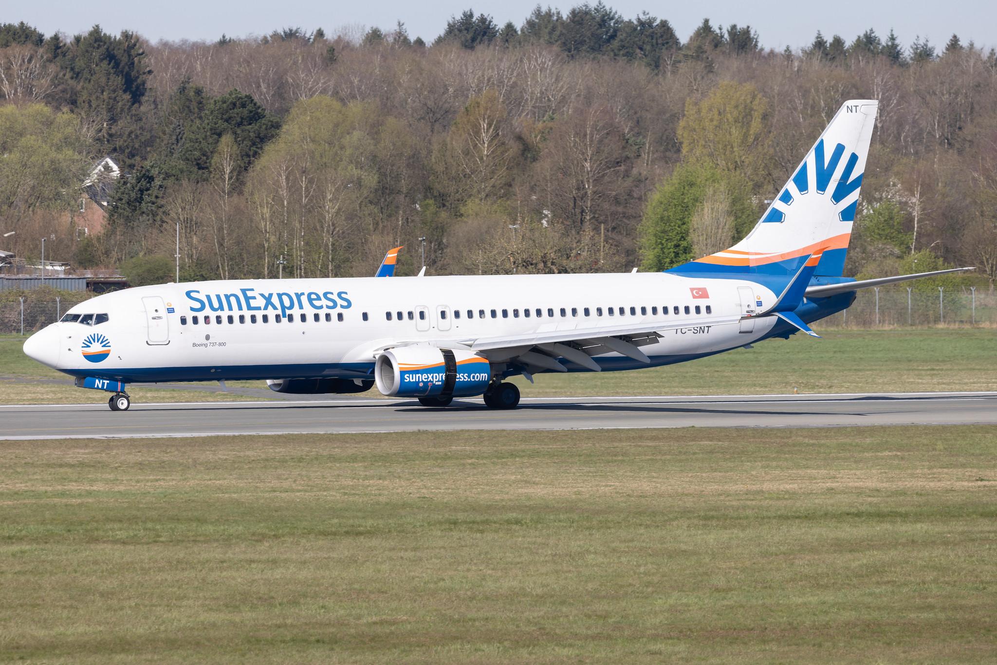 Hamburg Airport: SunExpress (XQ / SXS) |  Boeing 737-8HC B738 | TC-SNT | MSN 40755