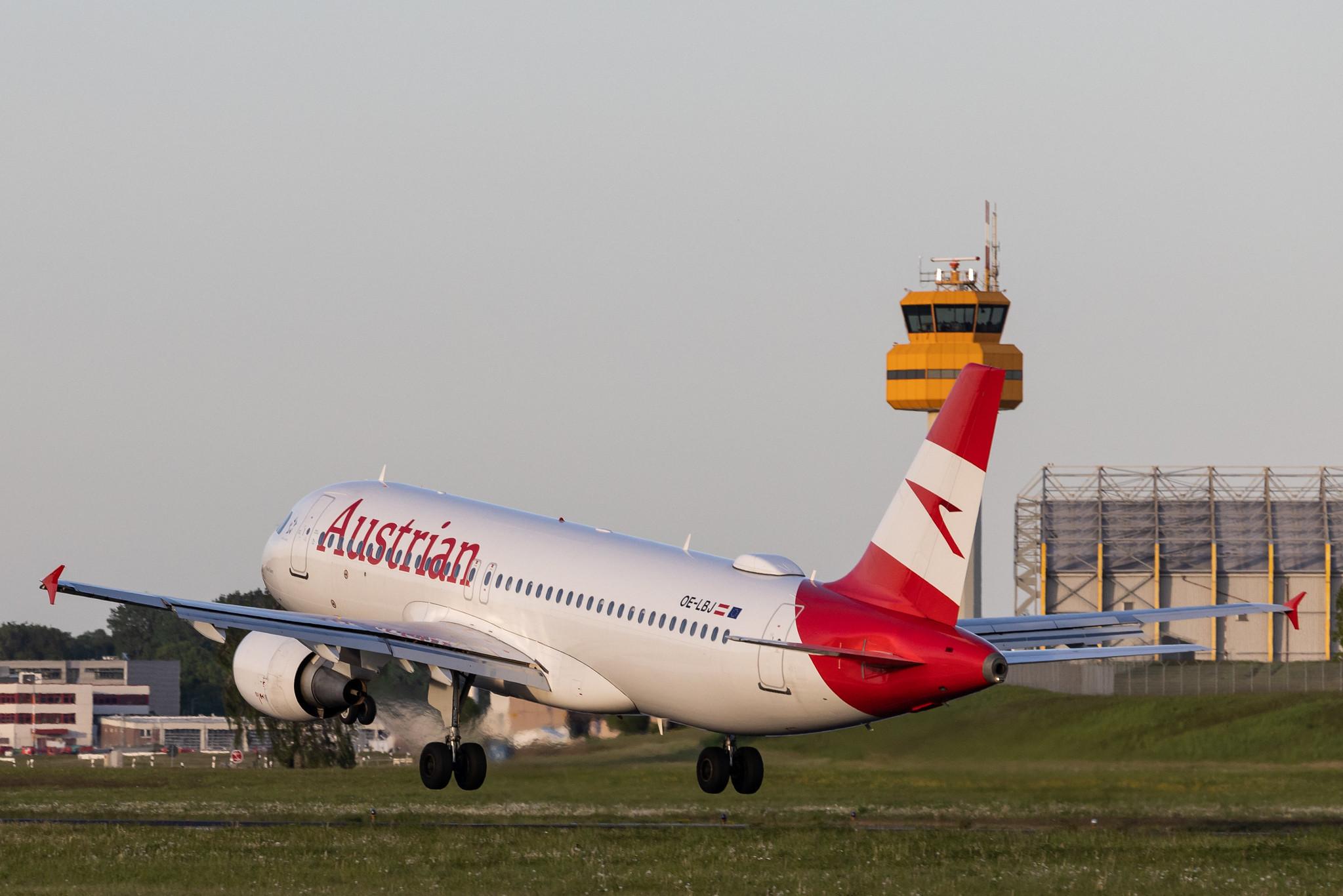 Hamburg Airport: Austrian Airlines (OS / AUA) |  Airbus A320-214 A320 | OE-LBJ | MSN 1553