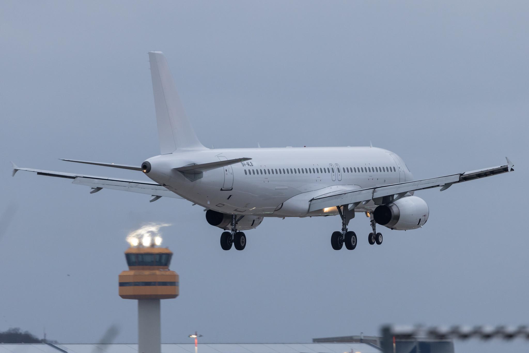 Hamburg Airport: Eurowings (EW / EWG) | Operator: Avion Express Malta |  Airbus A320-232 A320 | 9H-MLB | MSN 04441