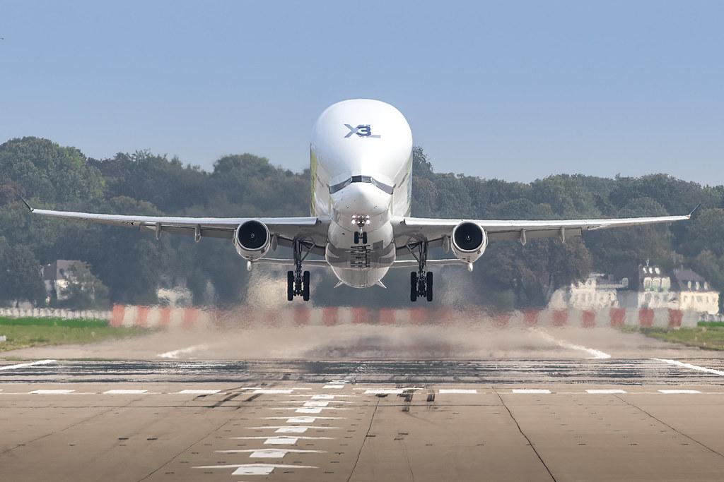 Hamburg Finkenwerder: Airbus Transport International (4Y / BGA) |  Airbus A330-743L Beluga XL A337 | F-GXLI | MSN 1930
