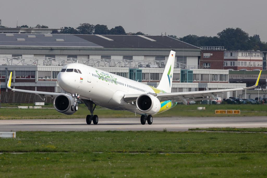 Hamburg Finkenwerder: SalamAir (OV / OMS) |  Airbus A321-253NX A21N | DAVWV (A4O-OXA) | MSN 10483