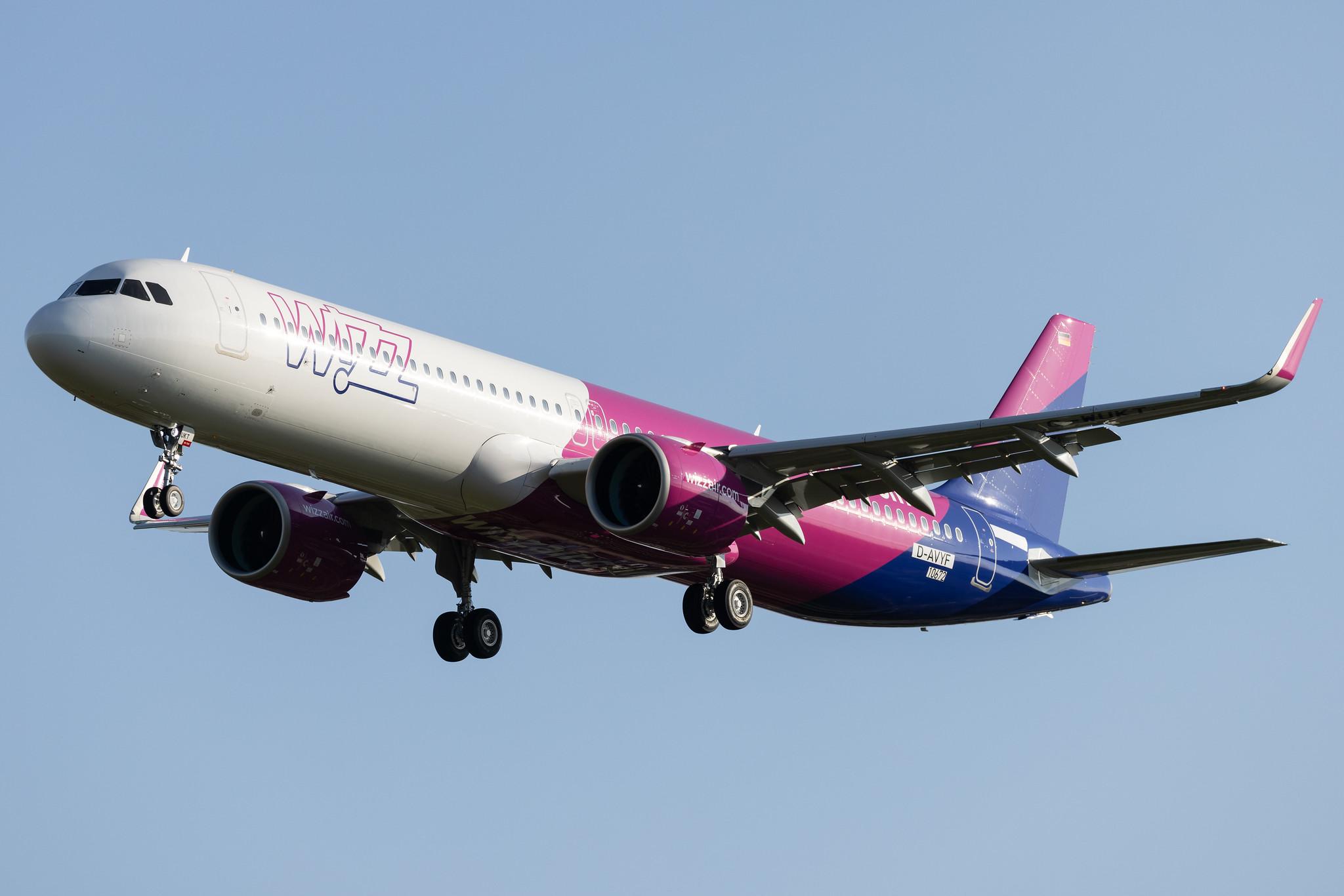 Hamburg Airport: Wizz Air UK (W9 / WUK) |  Airbus A321-271NX A21N | D-AVYF | MSN 10672