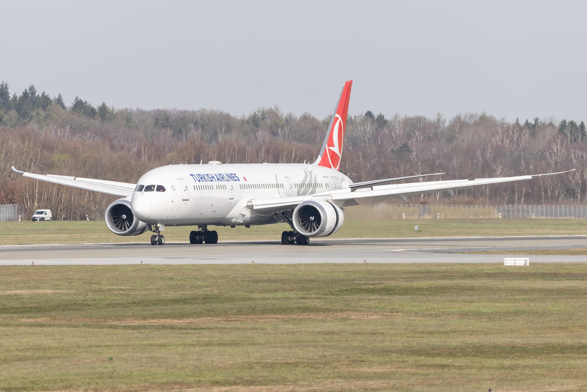 Hamburg Airport: Turkish Airlines (TK / THY) |  Boeing 787-9 Dreamliner B789 | TC-LLK | MSN 65811