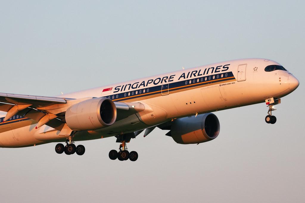 Amsterdam Schiphol: Singapore Airlines (SQ / SIA) |  Airbus A350-941 A359 | 9V-SMD | MSN 037