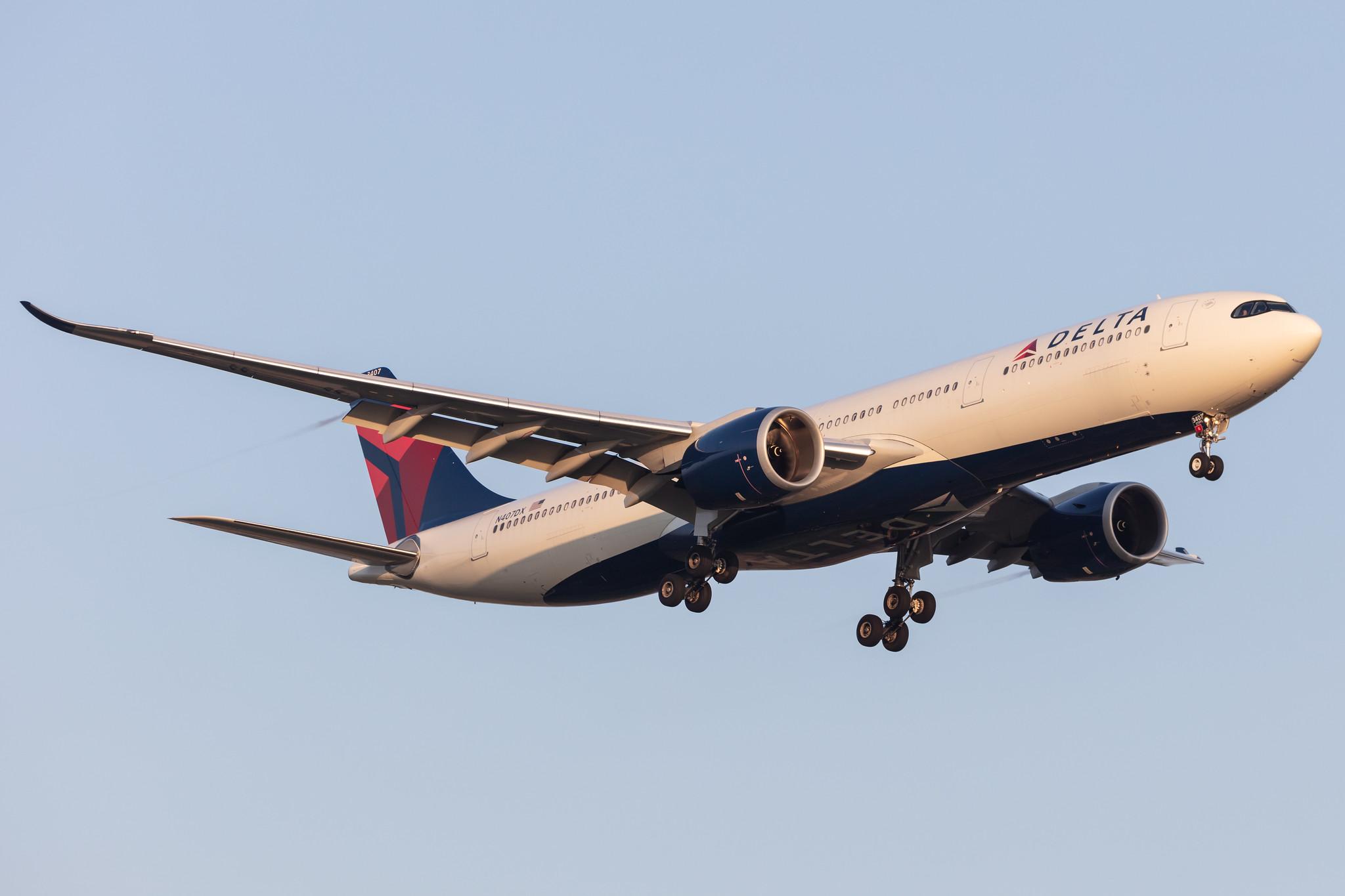 Amsterdam Schiphol: Delta Air Lines (DL / DAL) |  Airbus A330-941 A339 | N407DX | MSN 1957