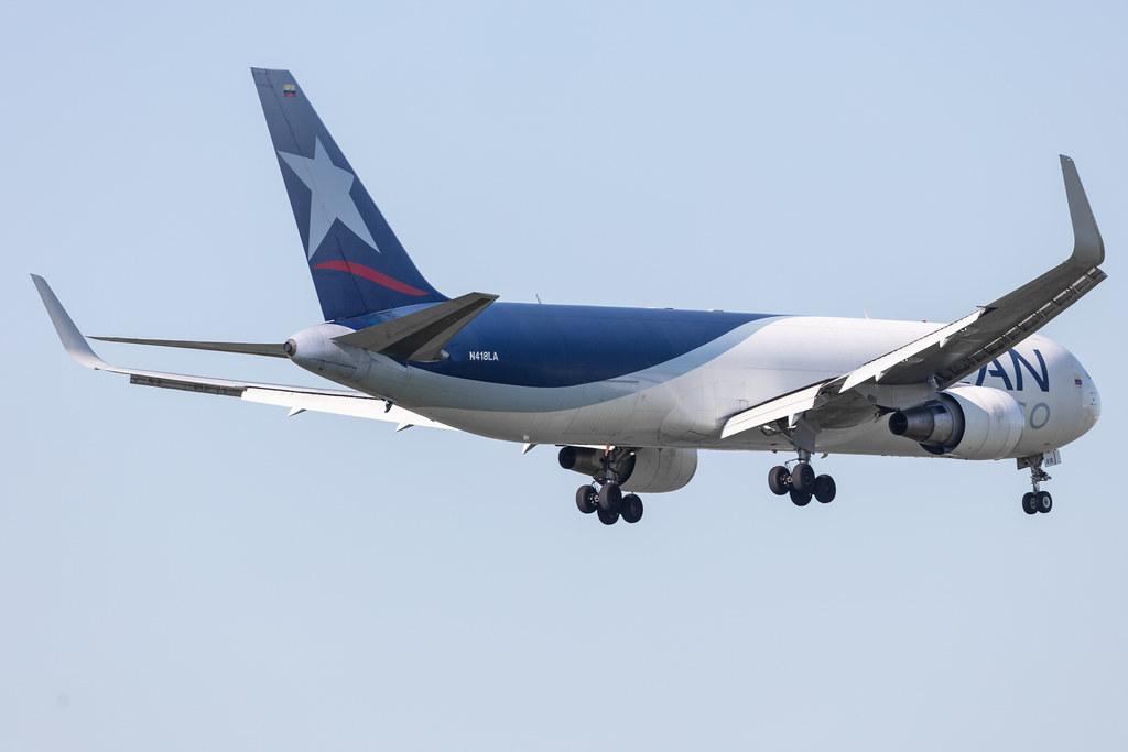 Amsterdam Schiphol: LATAM Cargo (UC / LCO) | Operator: LATAM Cargo Colombia |  Boeing 767-316F(ER) B763 | N418LA | MSN 34246