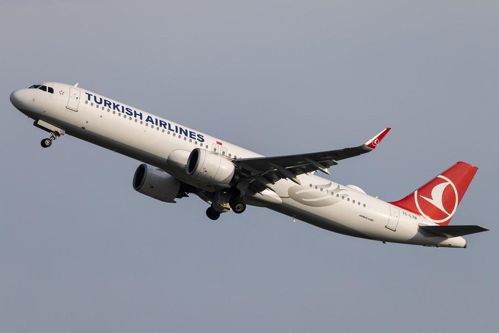 Hamburg Airport: Turkish Airlines (TK / THY) |  Airbus A321-271NX A21N | TC-LTB | MSN 10125