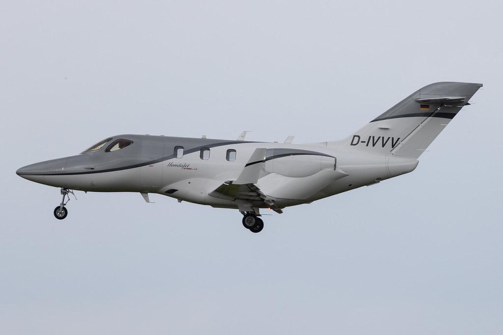 Hamburg Airport: Private Owner |  Honda HA-420 HondaJet HDJT | D-IVVV | MSN 42000060