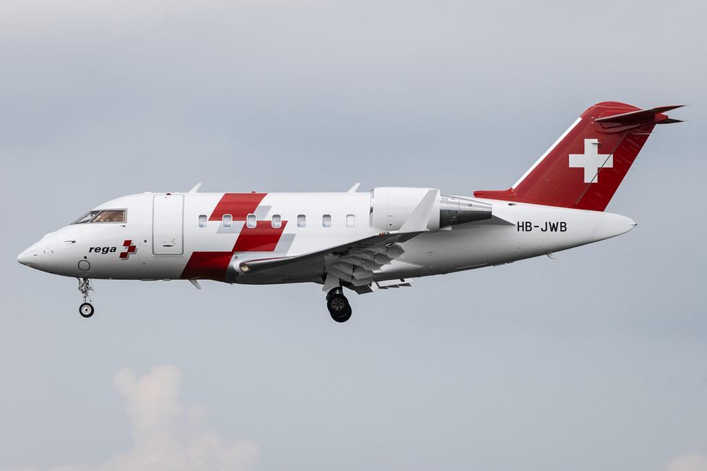 Hamburg Airport: Rega - Swiss Air Ambulance (/ SAZ) | Operator: Swiss Air-Ambulance |  Bombardier Challenger 650 CL60 | HB-JWB | MSN 6105